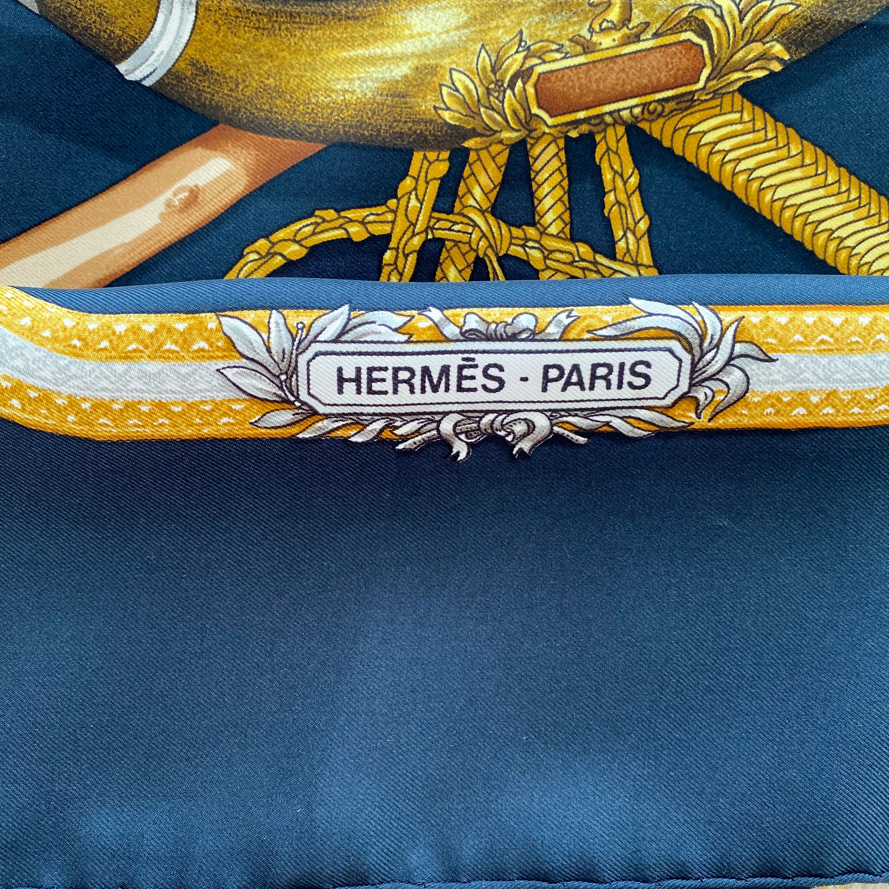 Hermès Le Laisser Courre Silk Scarf
