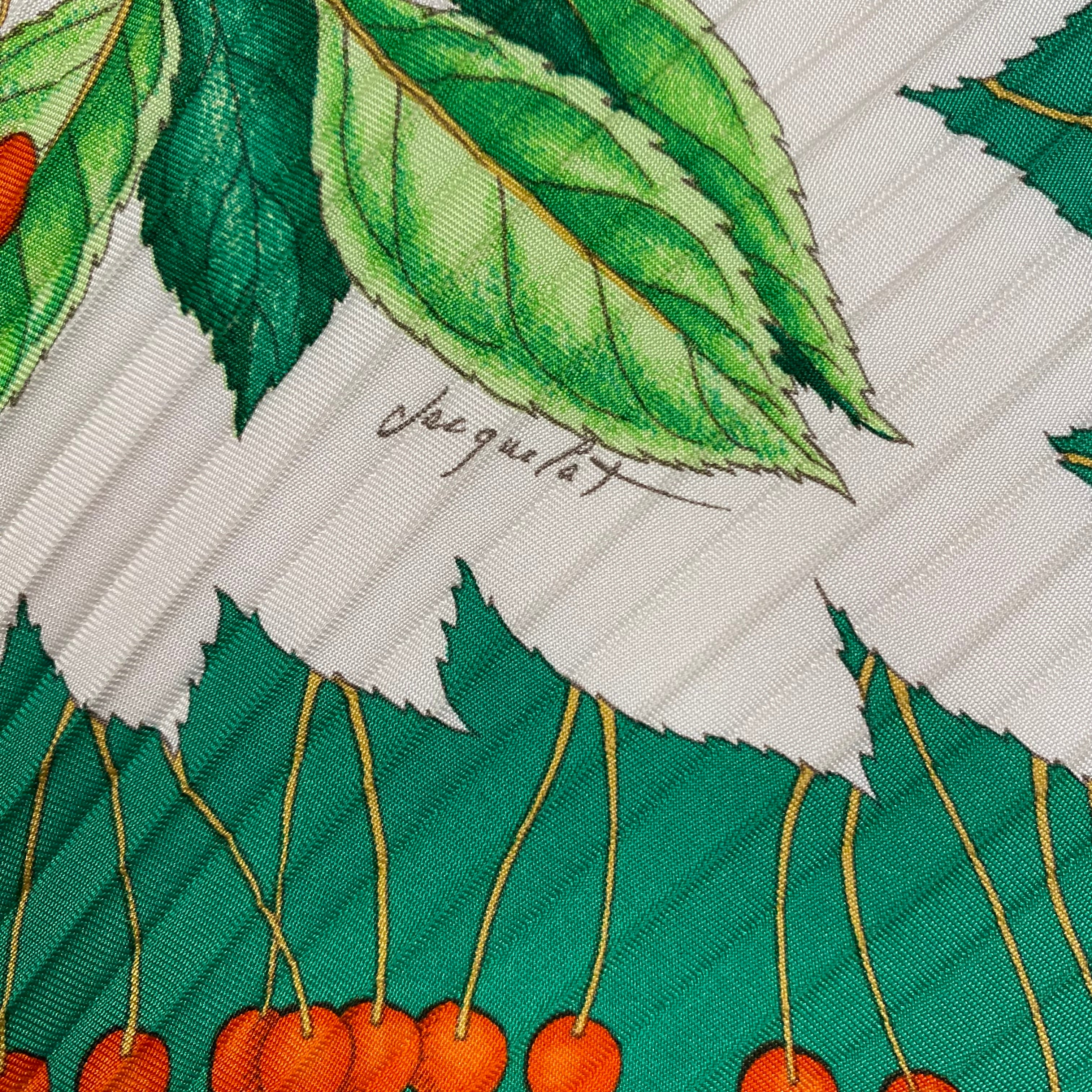 Boxed Hermès Les Merises Silk Plisse Scarf