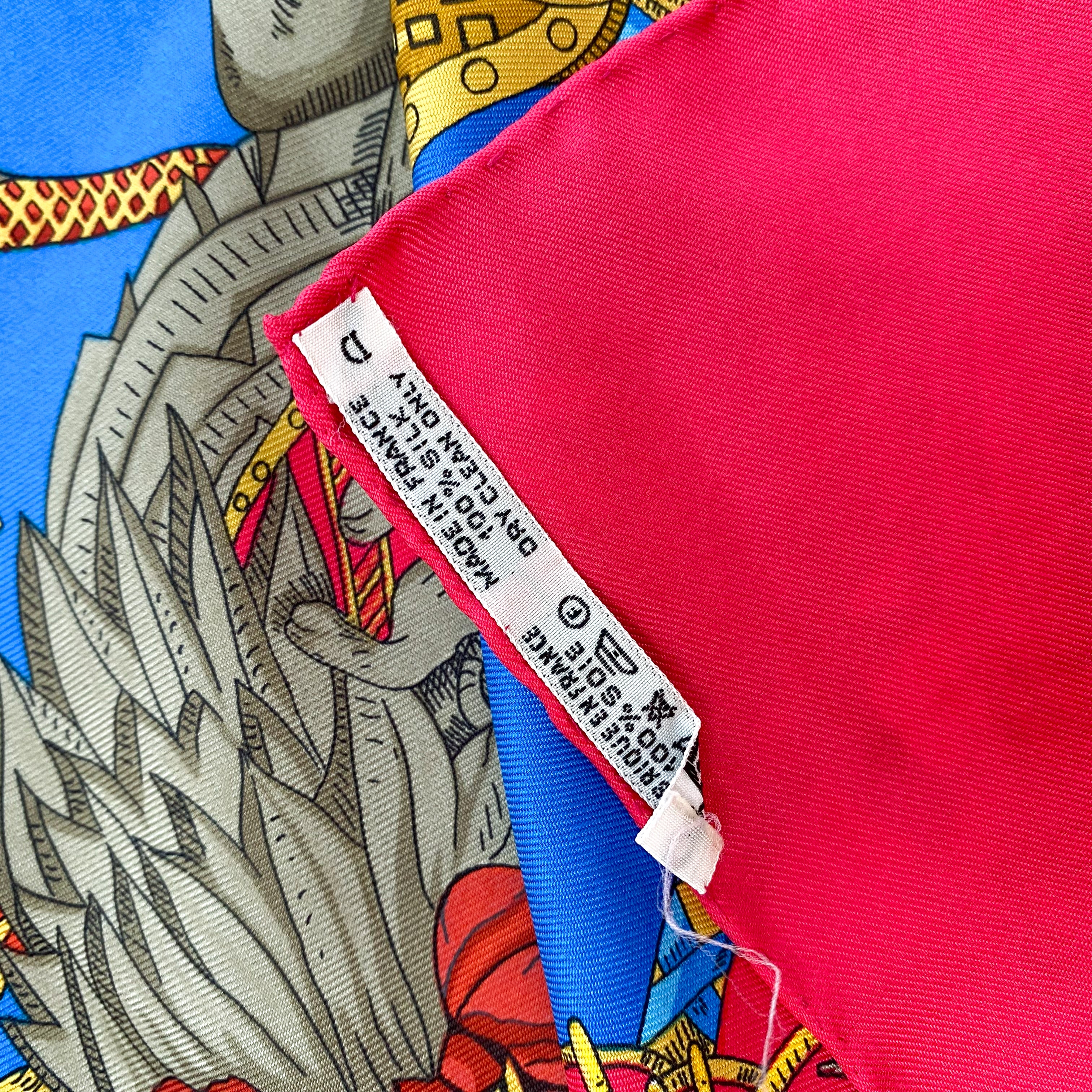 Boxed Hermès Tournez Manège Silk Scarf