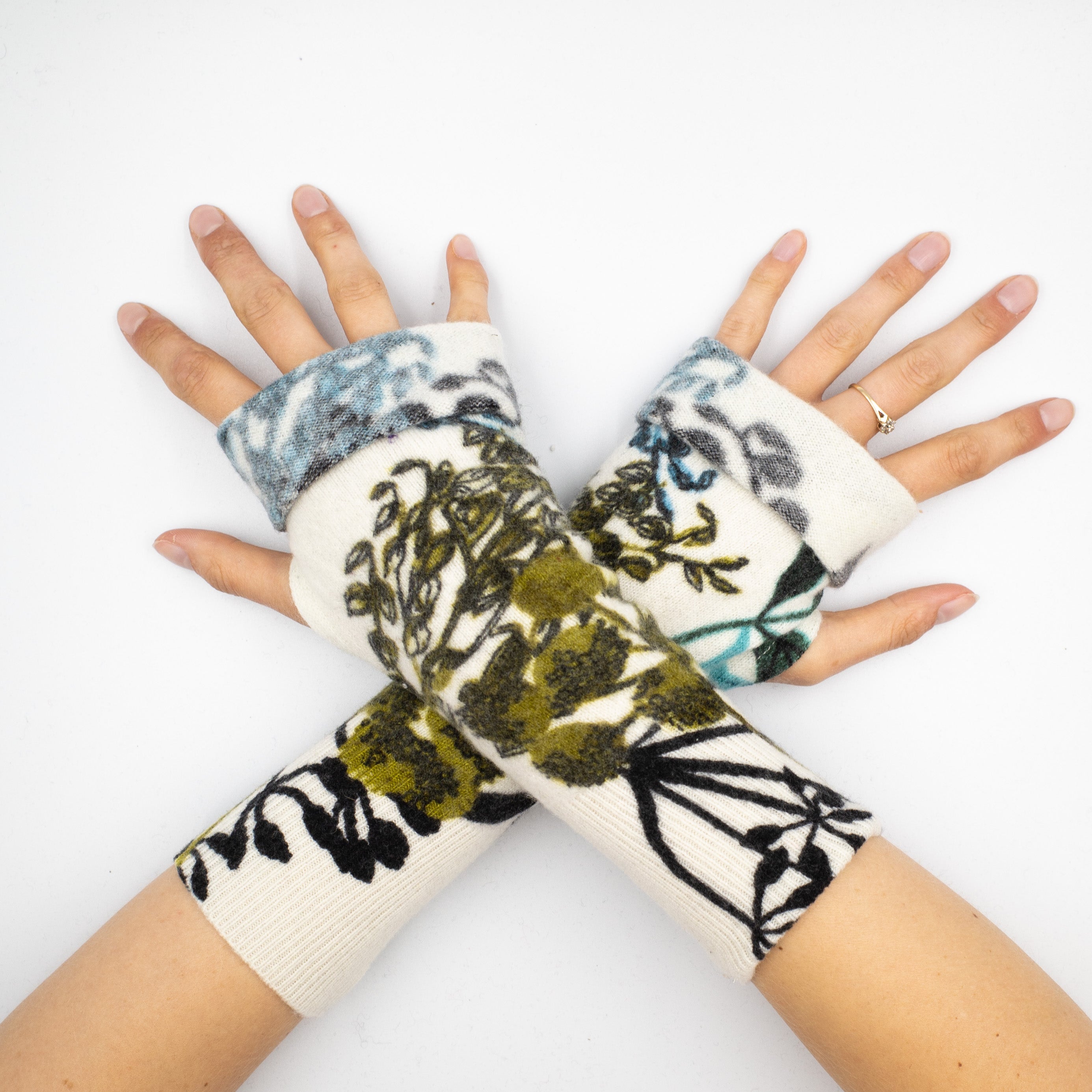 Cream and Olive Green Floral Fingerless Gloves
