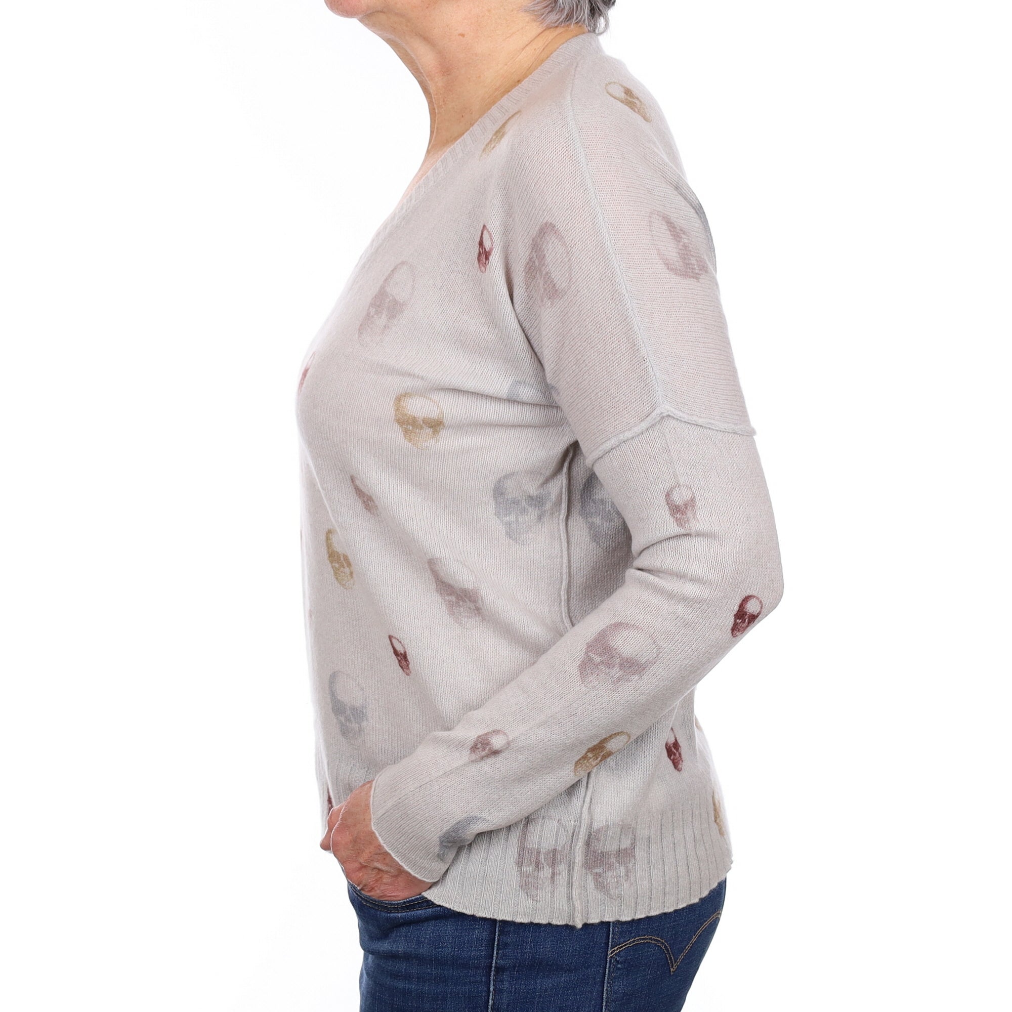 Skull Cashmere Dove Grey Lightweight V Neck Jumper Medium