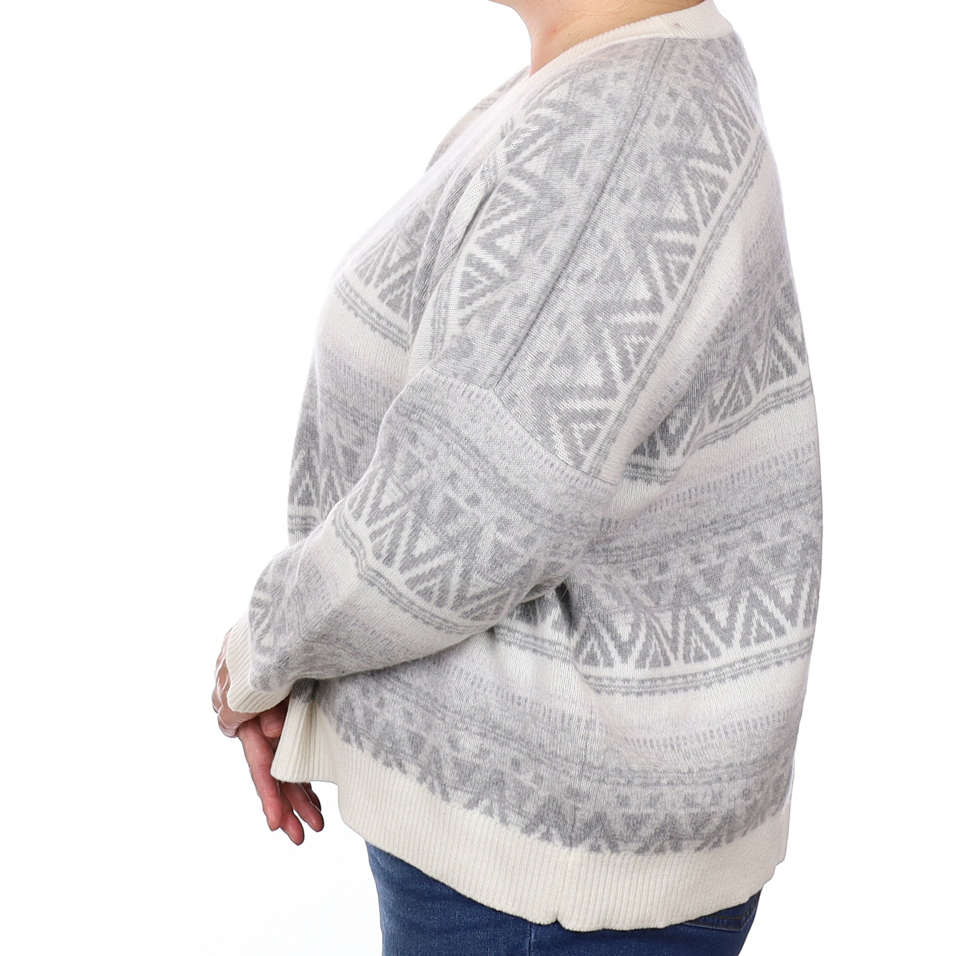 Brand New Scottish Grey Patterned Cashmere Chunky Crew Neck Jumper Large