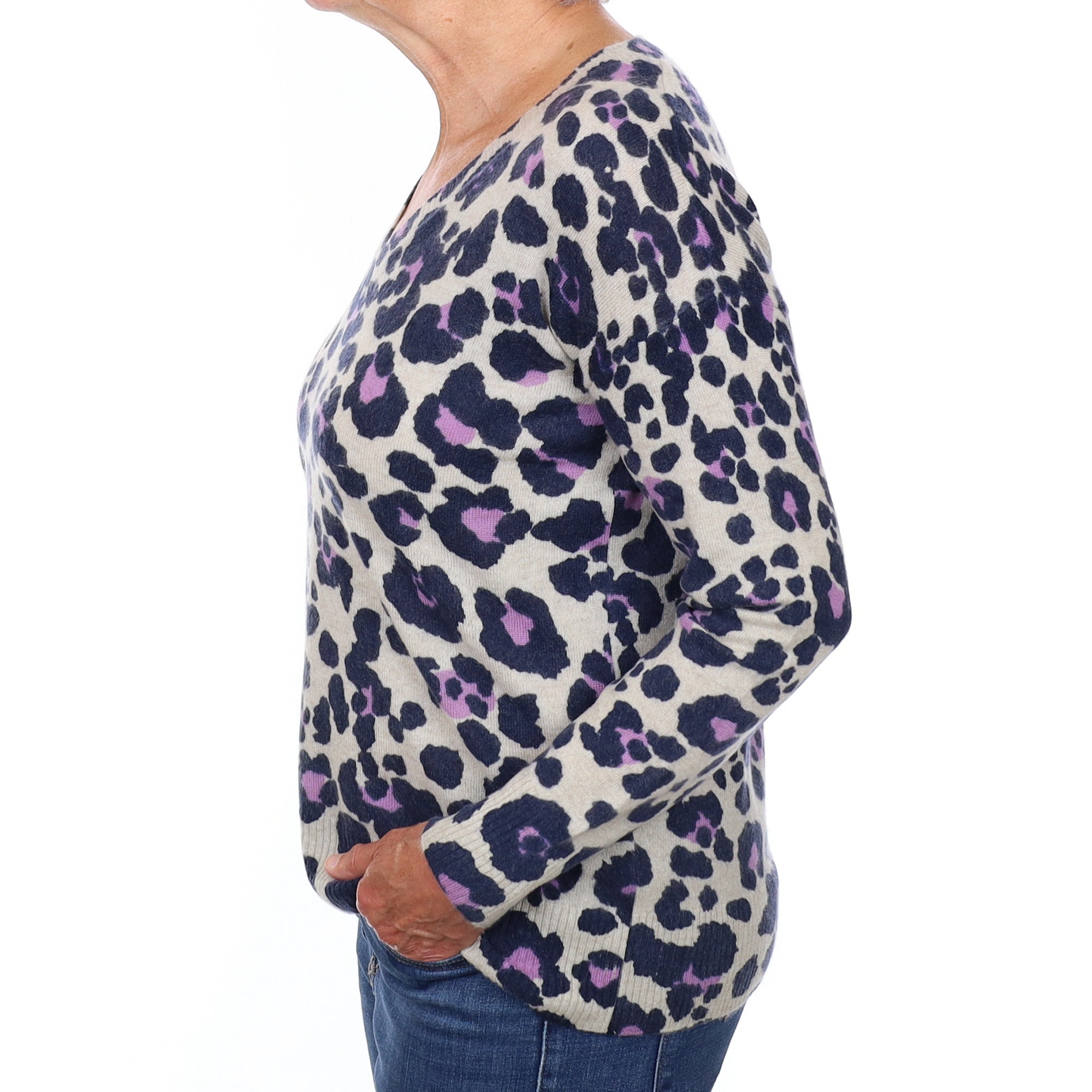 Oatmeal and Purple Animal Print Cashmere V Neck Jumper Medium