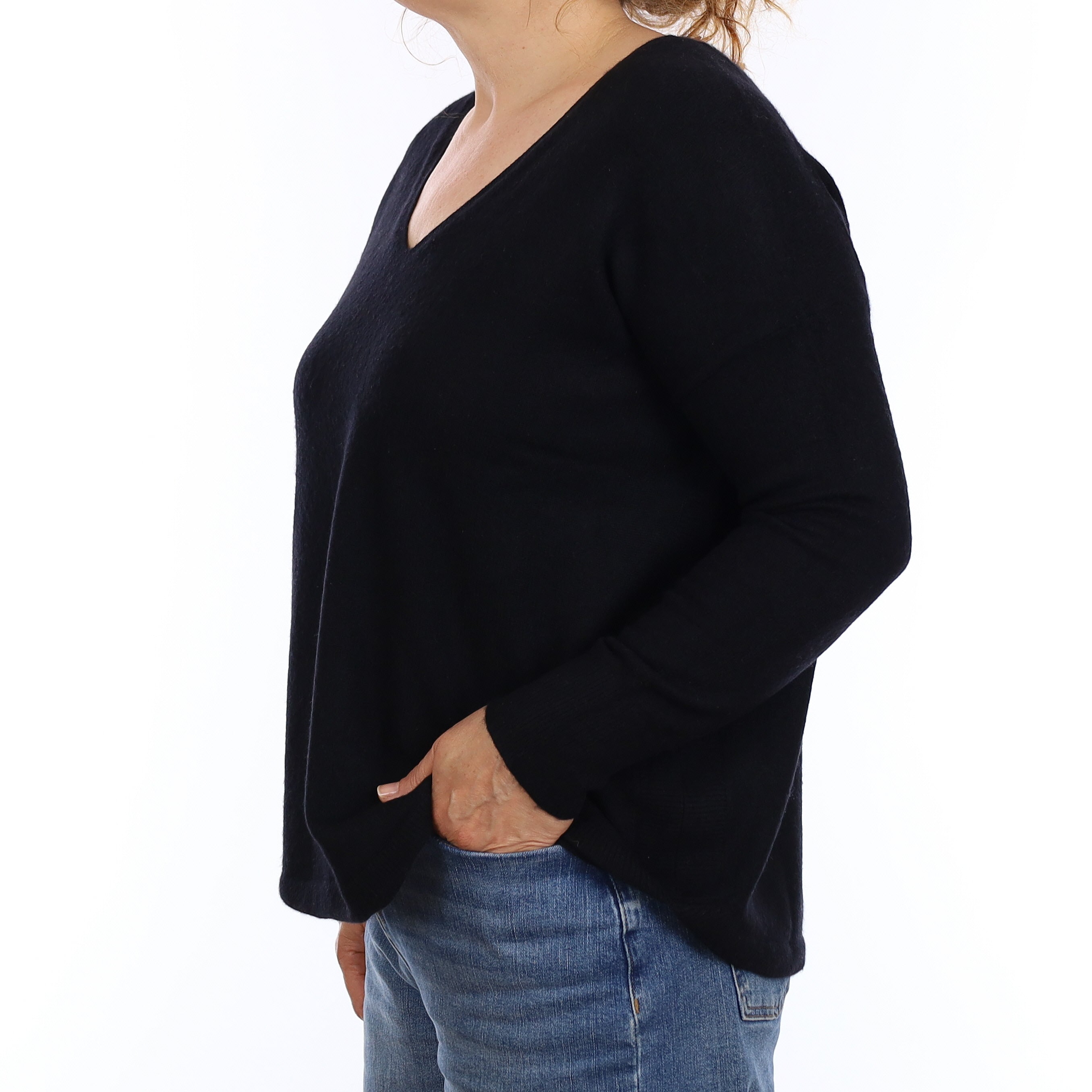 Black Cashmere Boxy V Neck Jumper Medium