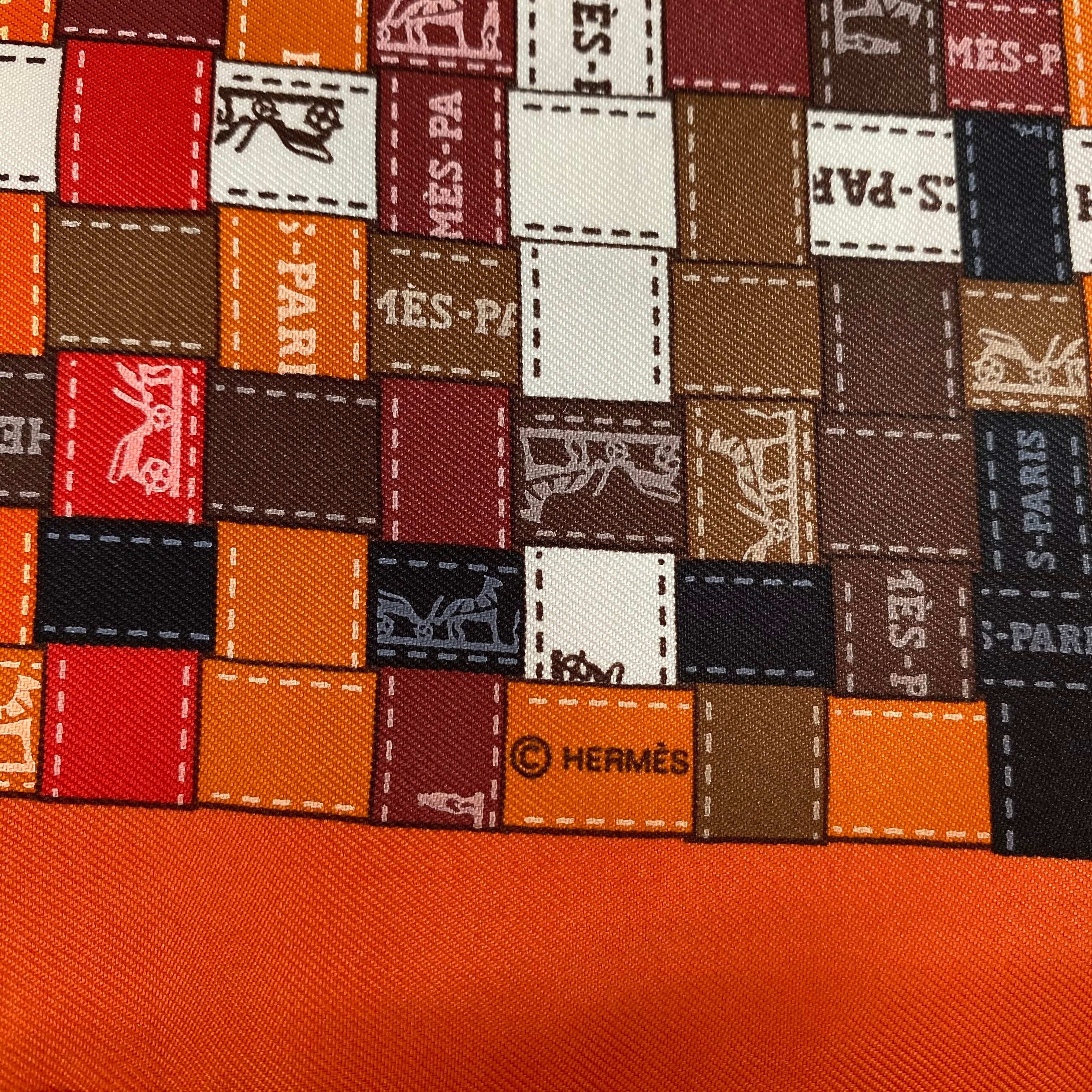Pristine Boxed Hermès Bolduc Au Carré Silk Scarf