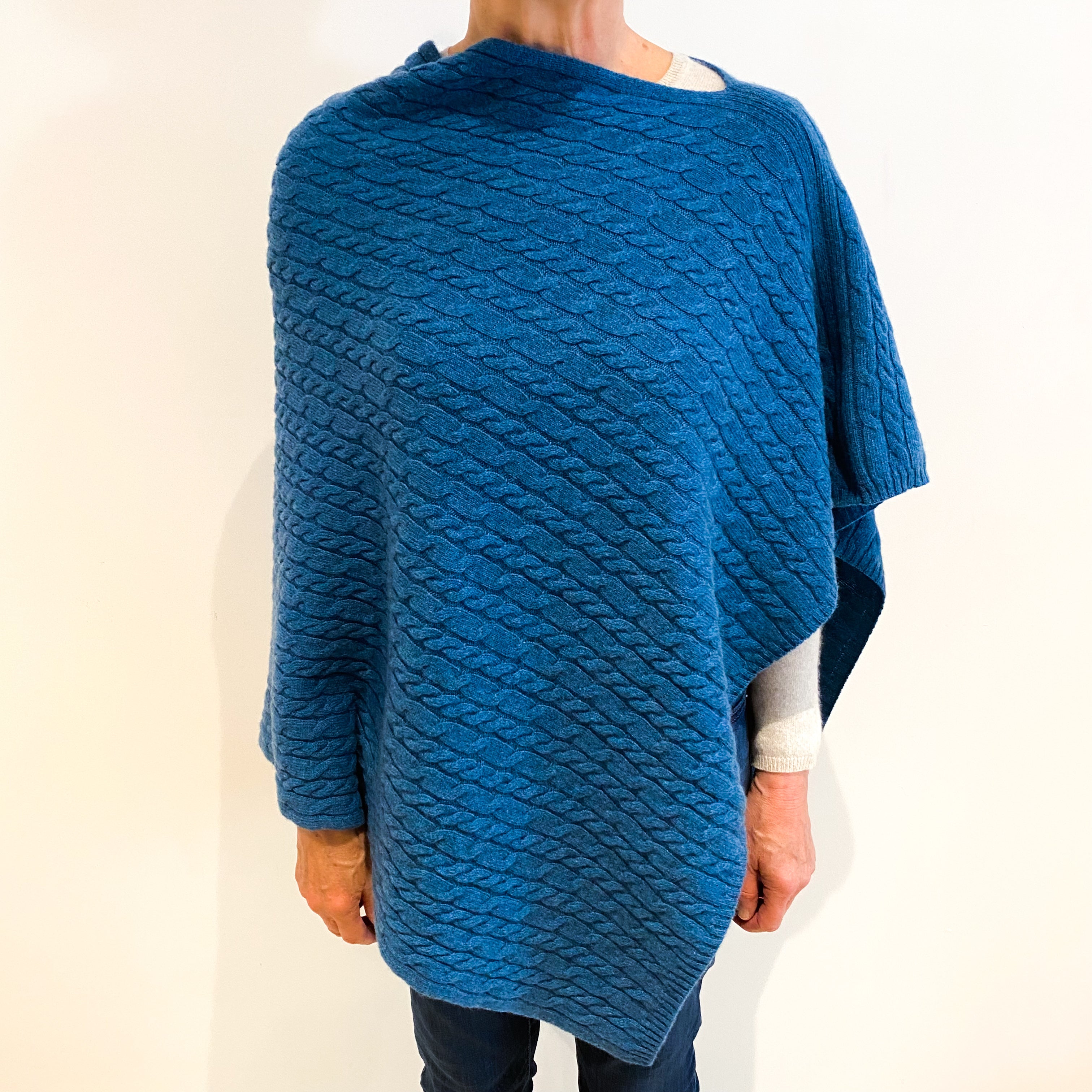 Brand New Scottish Ocean Blue Cashmere Cable Poncho One Size