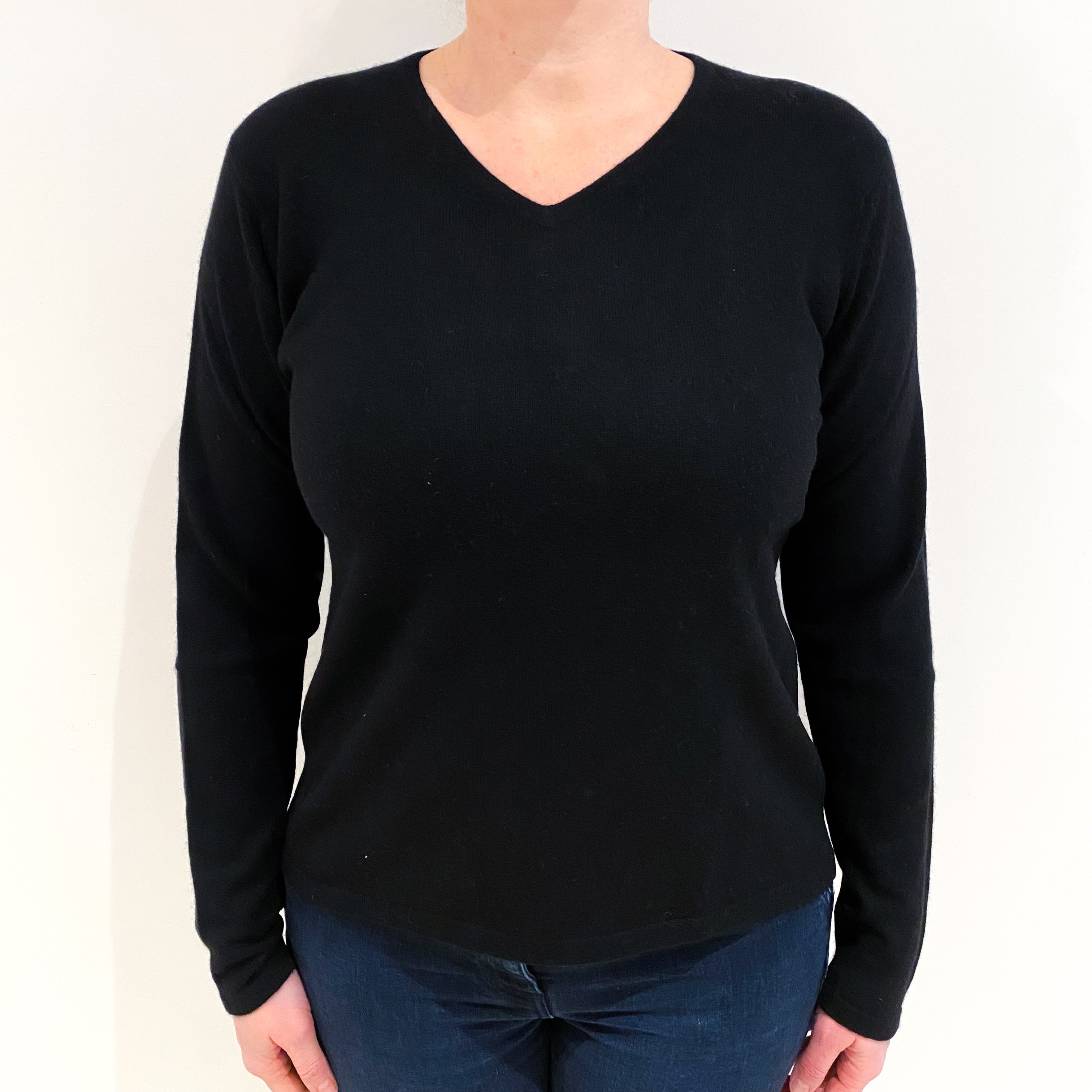 Black Cashmere V-Neck Jumper Large