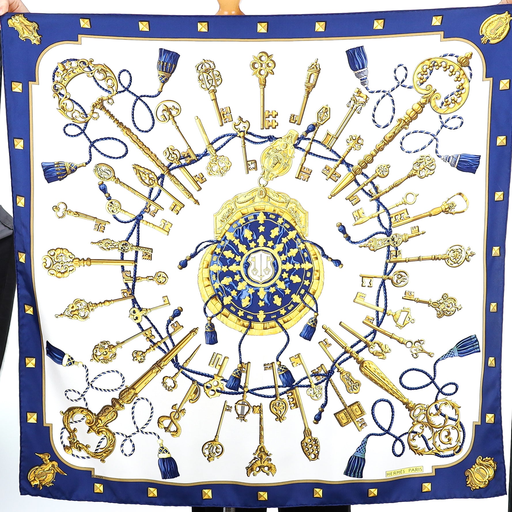 Hermès Les Clefs Silk Scarf