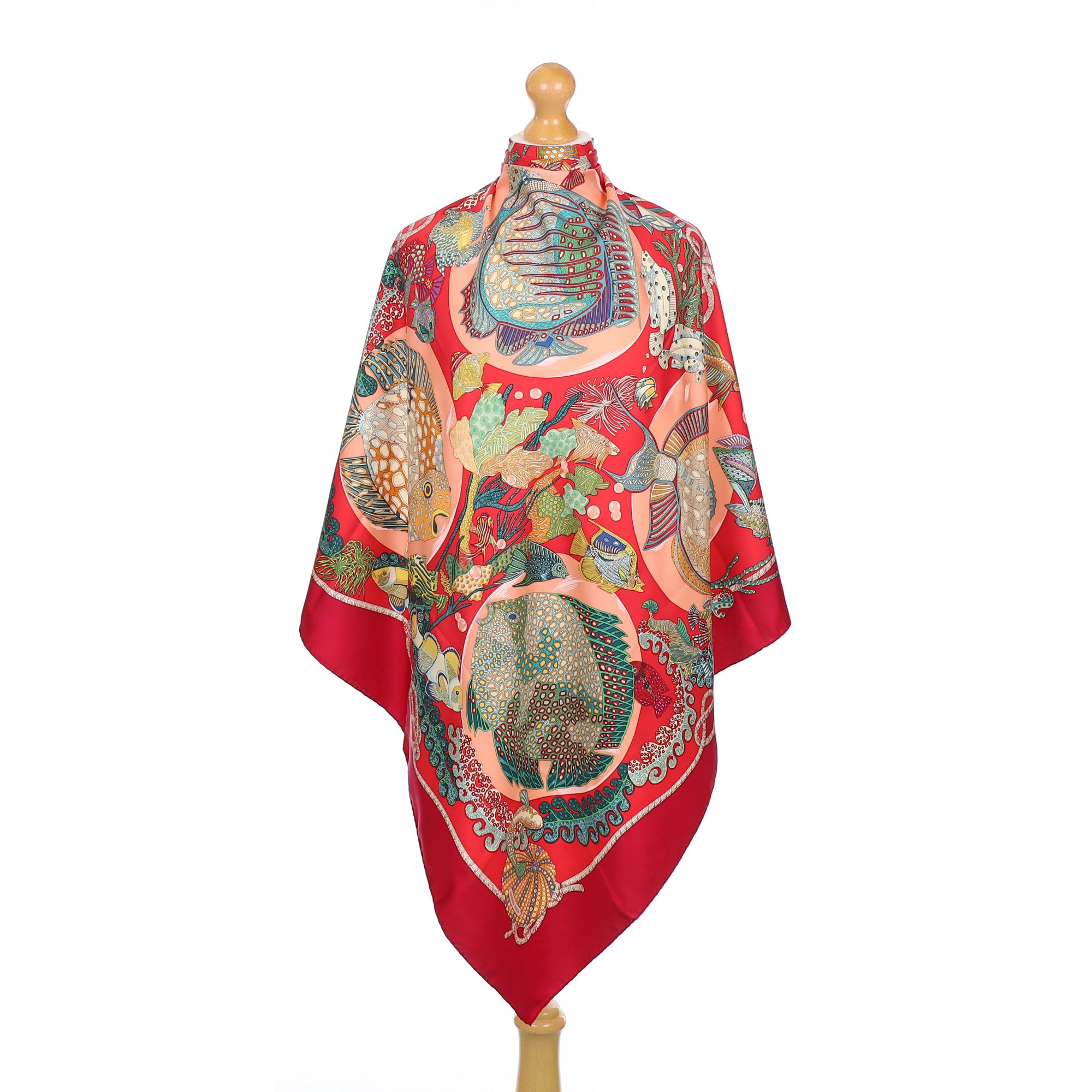 Pristine Hermès Grands Fonds Silk Scarf