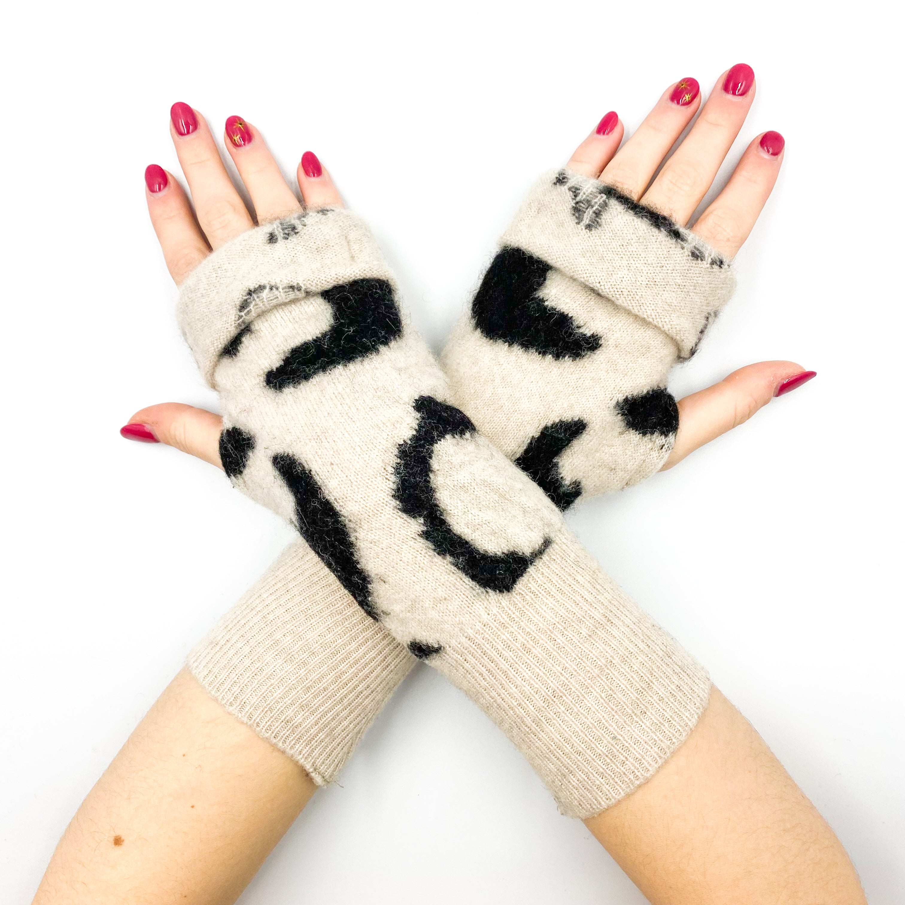 Oatmeal and Black Patterned Fingerless Gloves