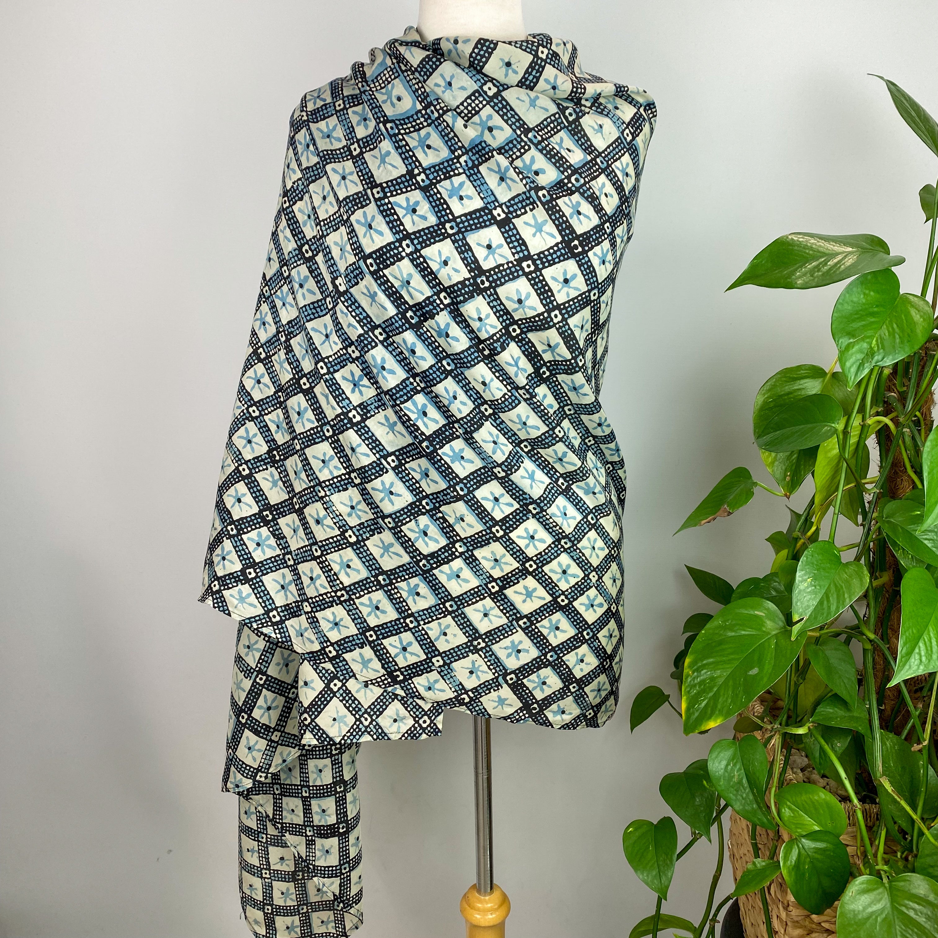Large Wrap Style Geometric Silk Scarf