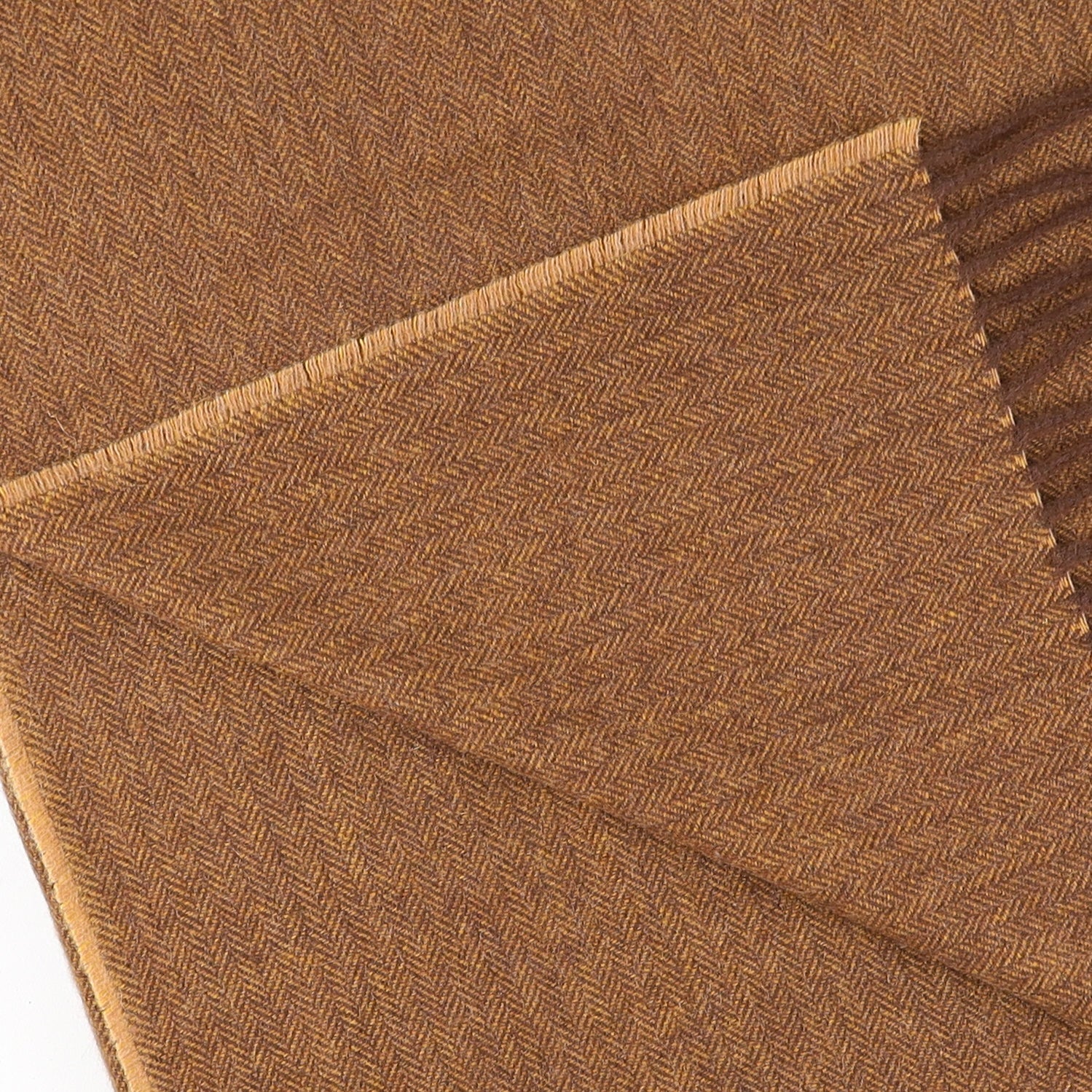 Brand New English Chocolate and Amber Herringbone Luxury Woven Cashmere Blanket