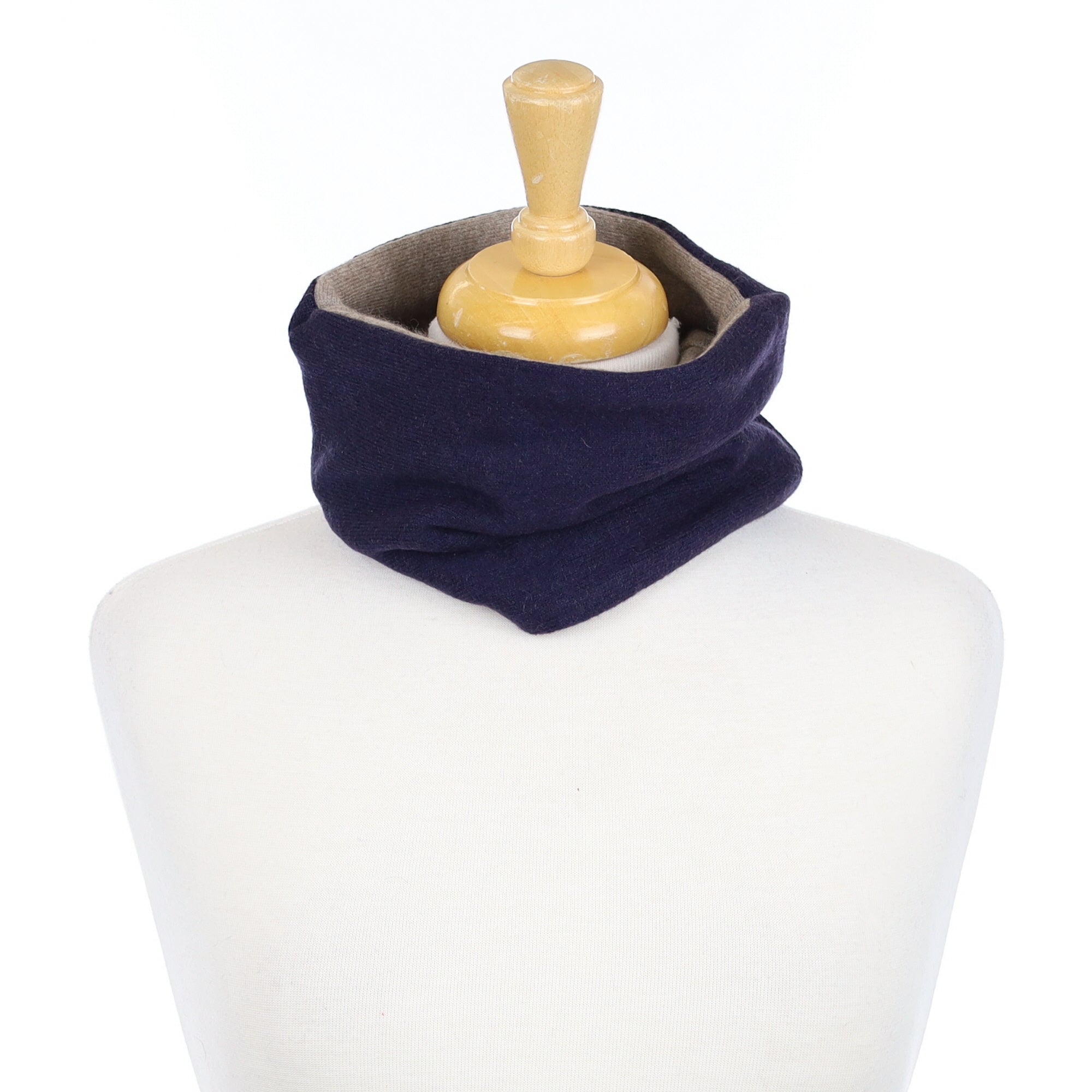 Men’s Old Navy Blue and Fawn Neck Warmer