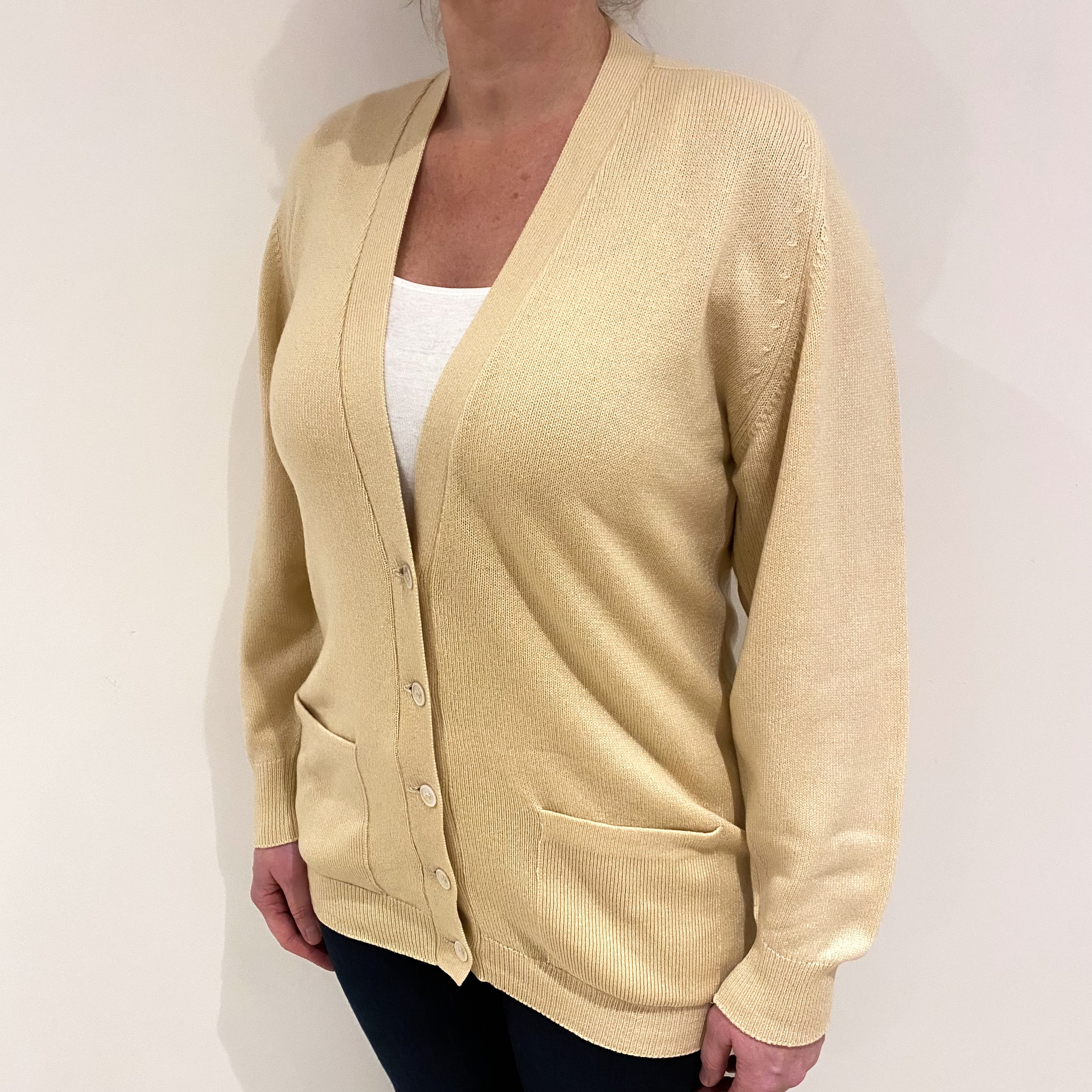 Scottish Vintage Sand Cashmere V Neck Cardigan with Pockets Large