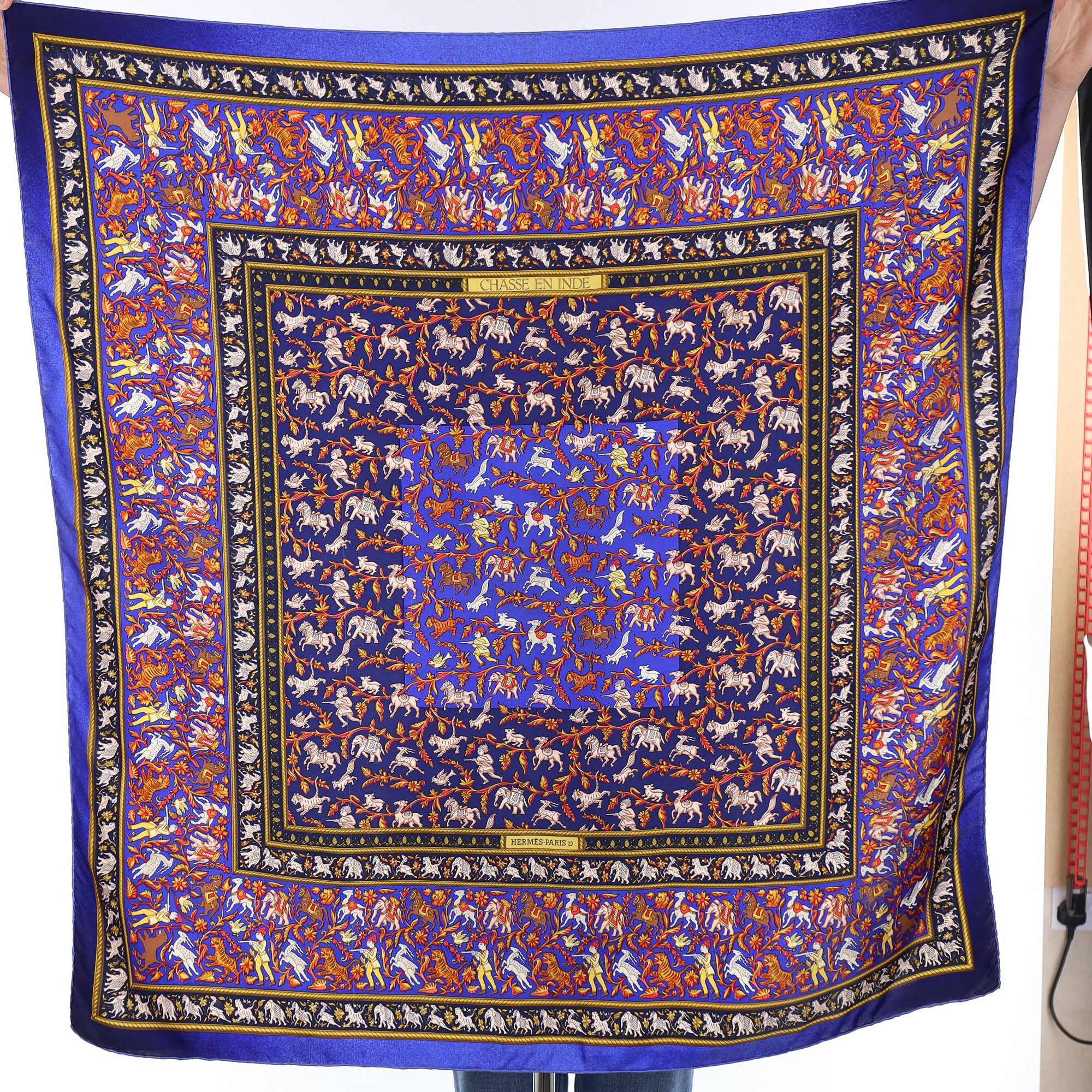 Hermès Chasse en Inde Silk Scarf
