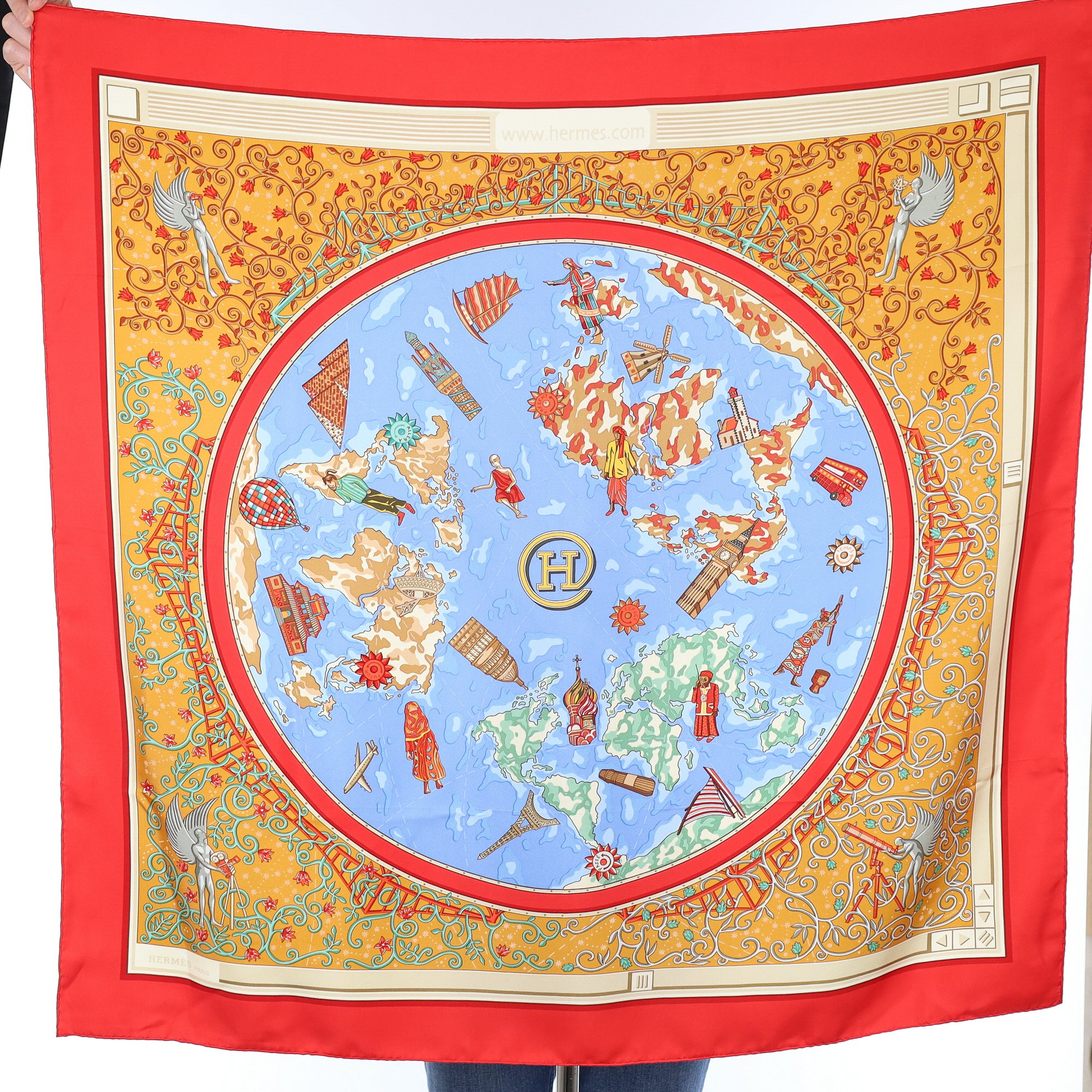 Hermès www.hermès.com Silk Scarf