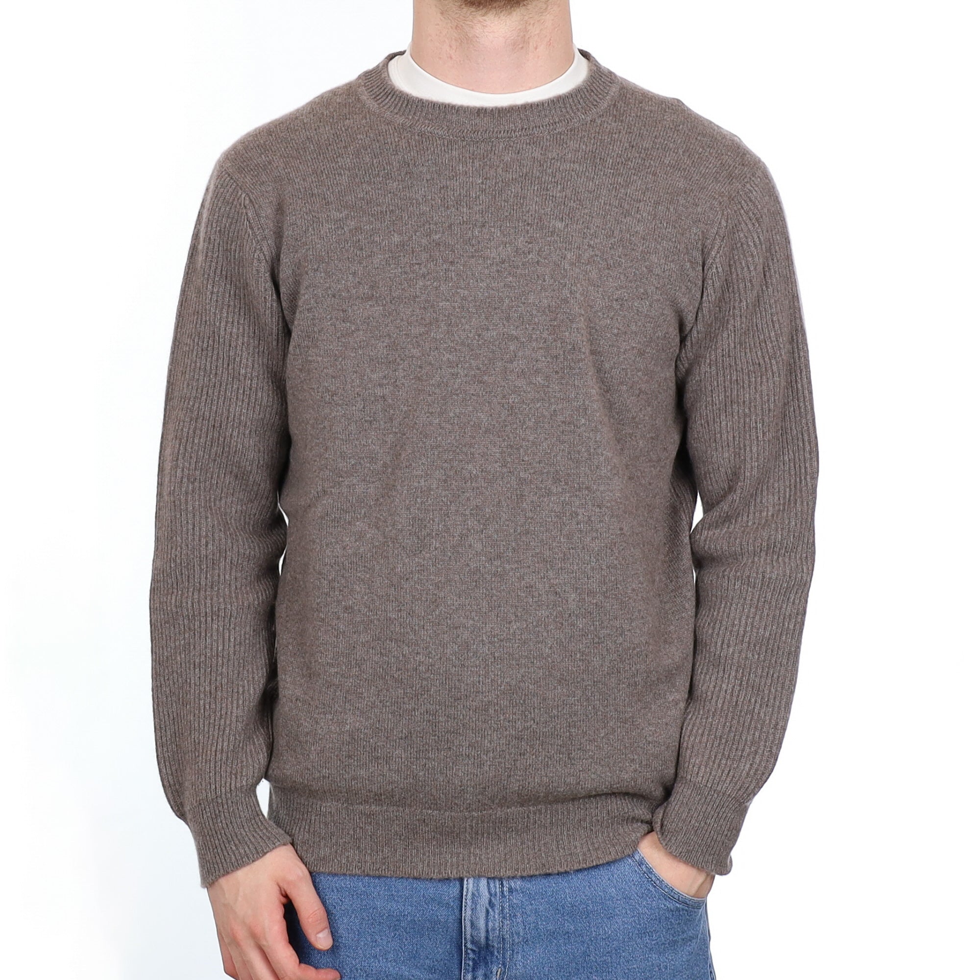Men’s Scottish William & Son Mocha Cashmere Crew Neck Jumper Large
