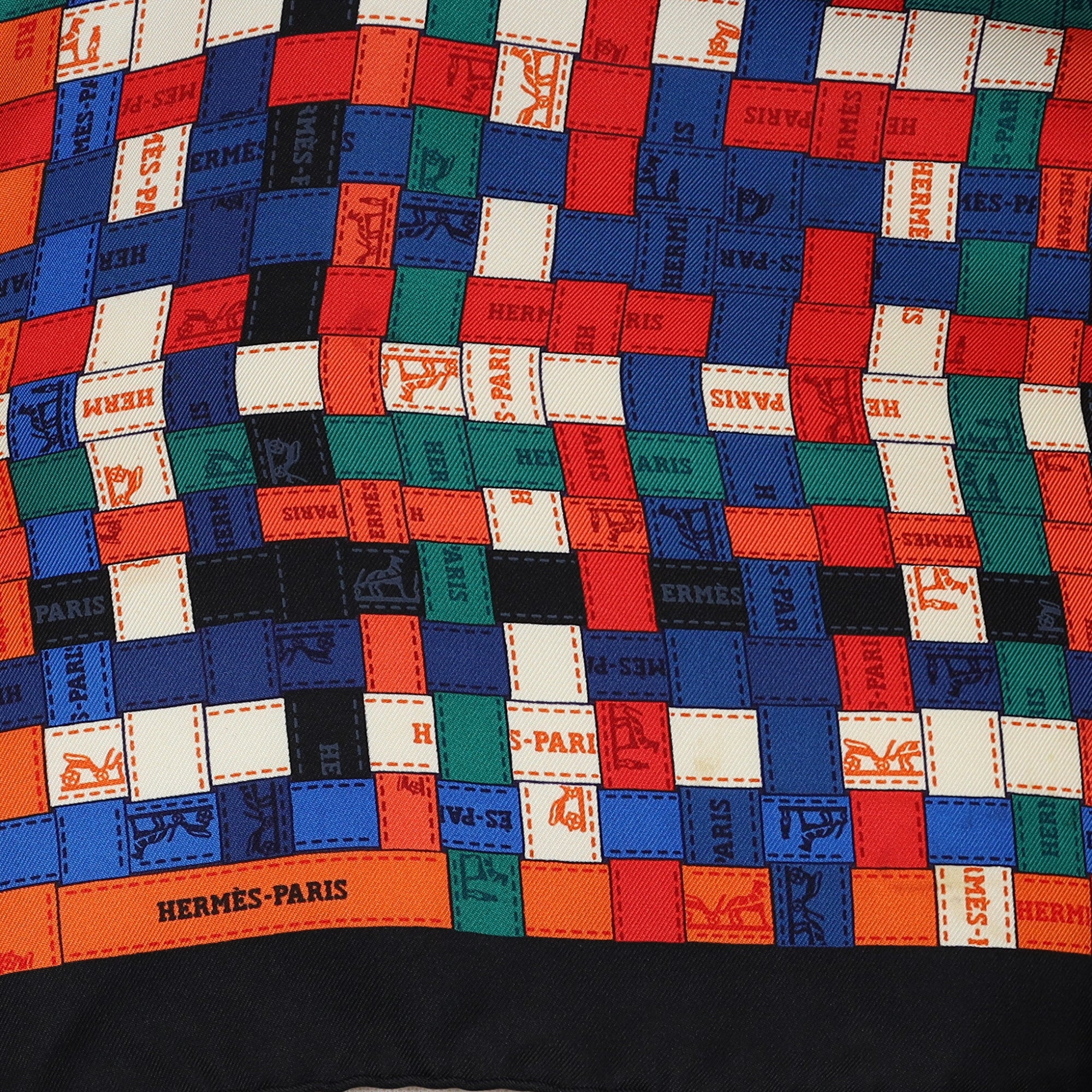 Brand New Boxed Hermès Bolduc au Carrè Silk Scarf