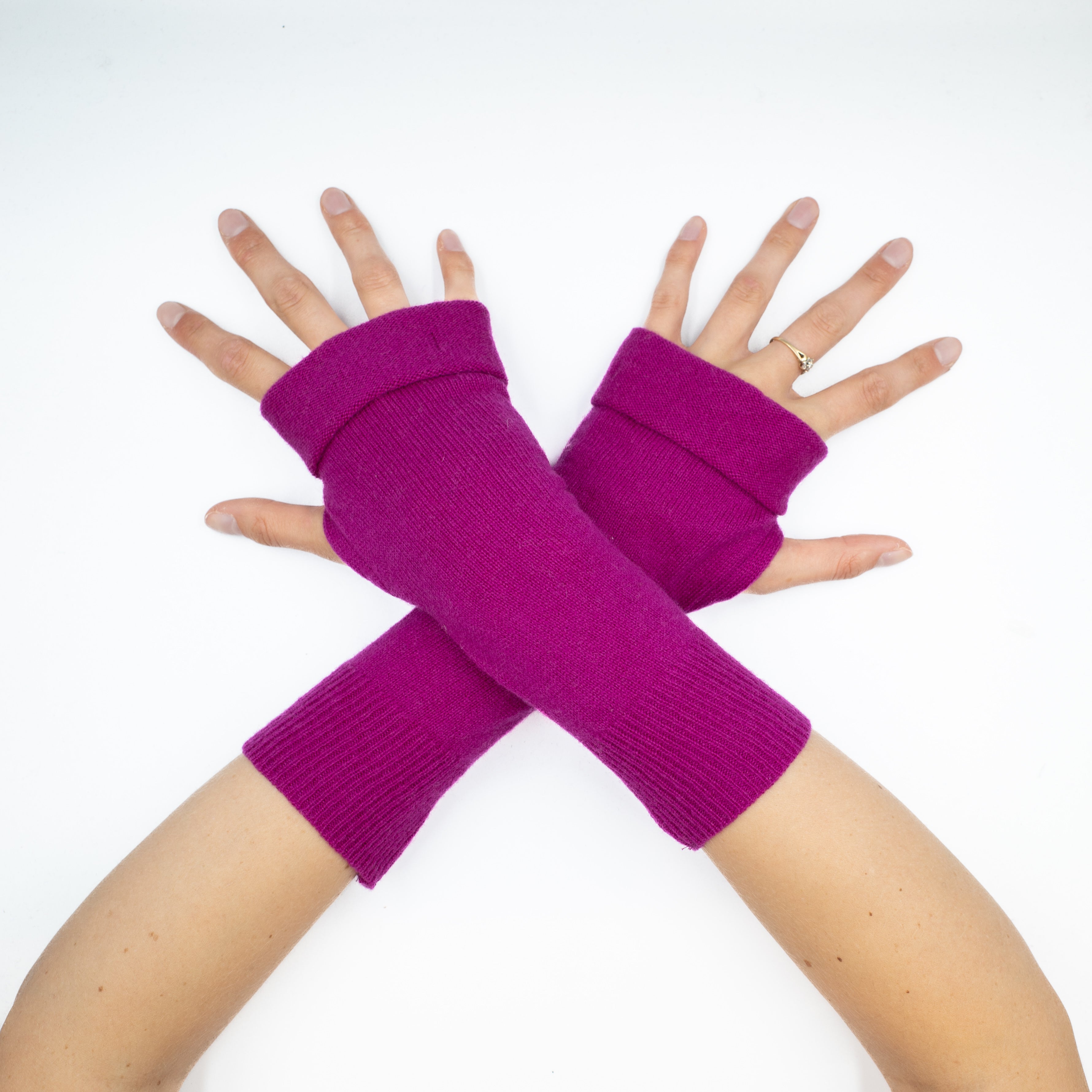 Phlox Pink Fingerless Gloves