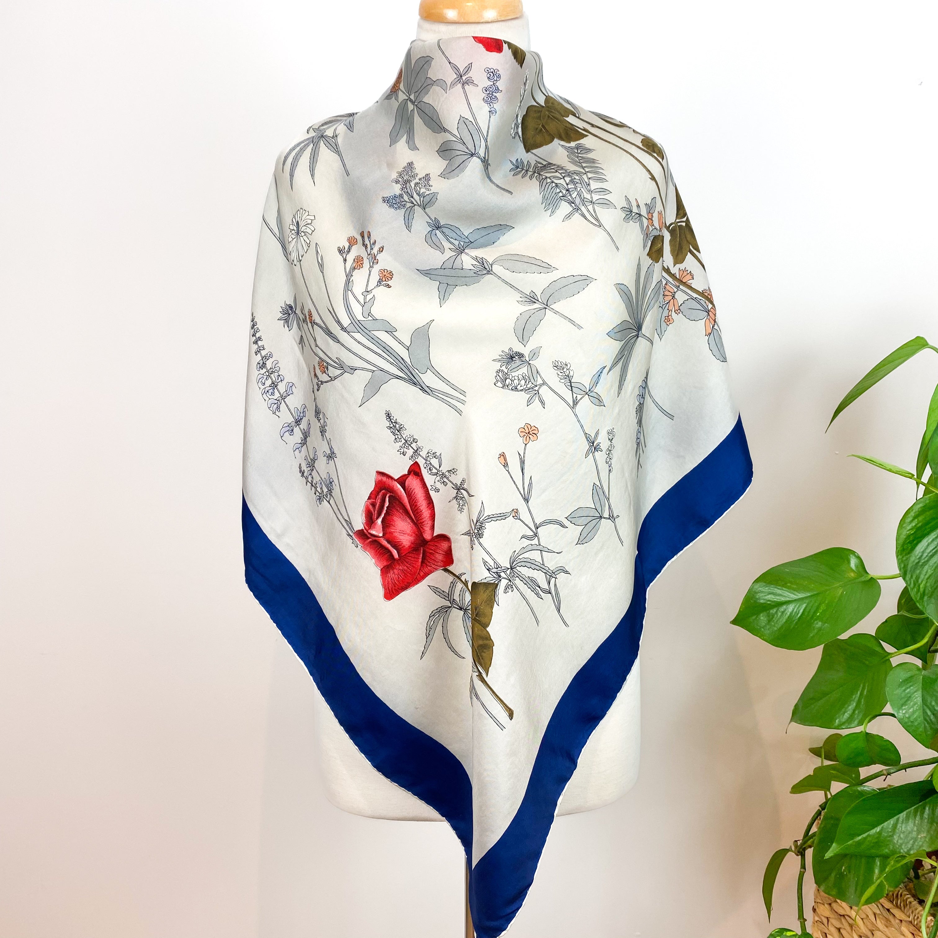 1970s Floral Vintage Silk Scarf