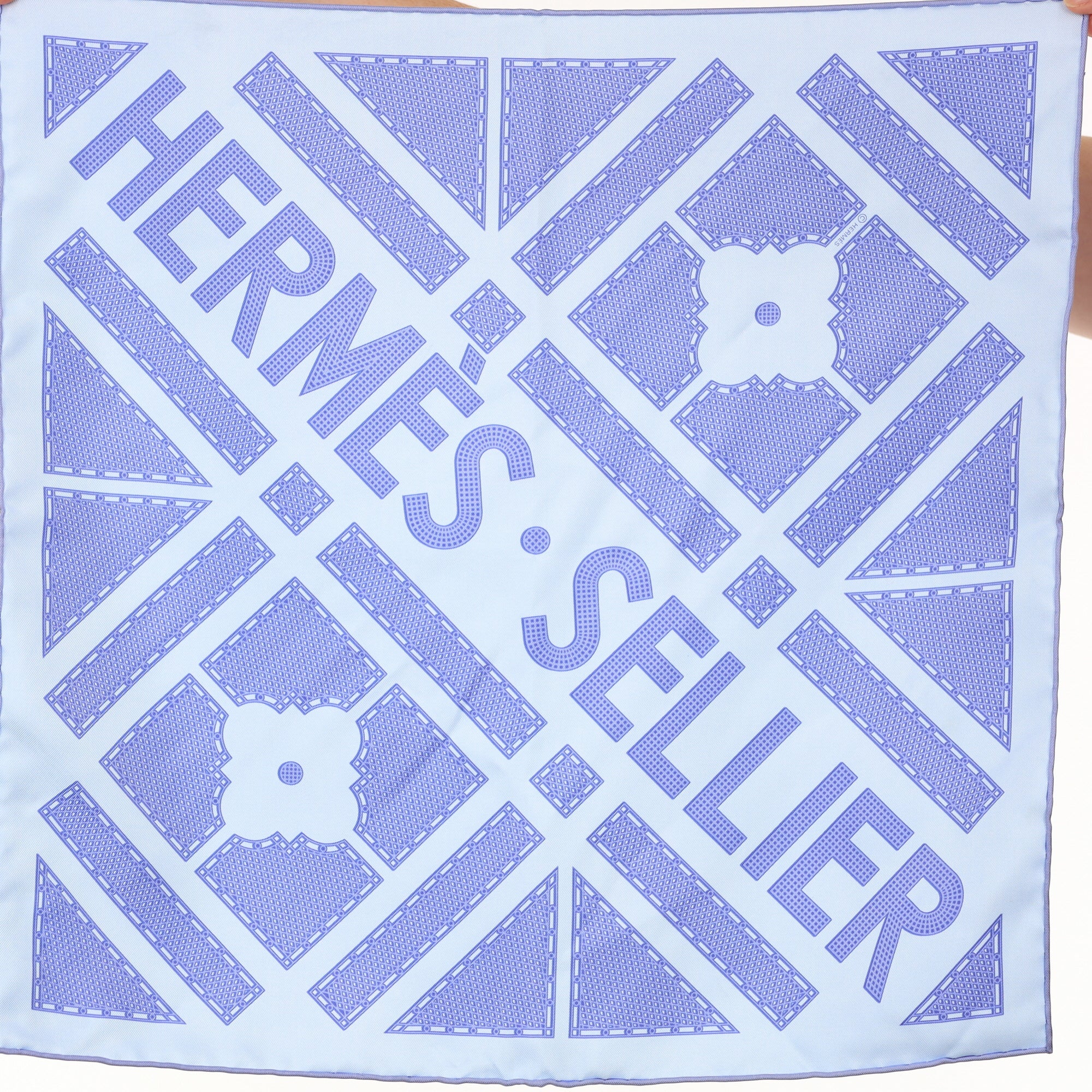 Pristine Hermès 45 Sellier Silk Scarf