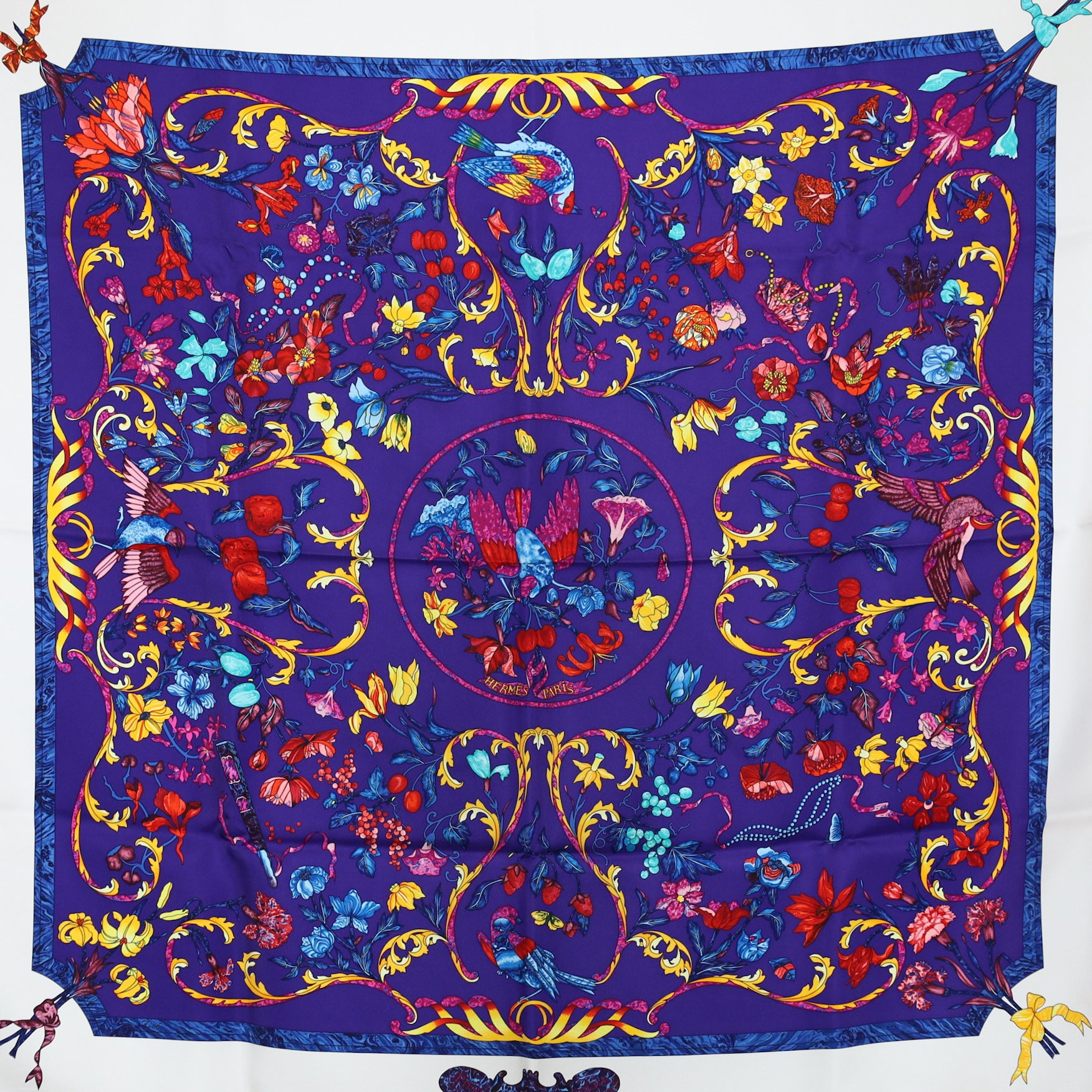 Brand New Boxed Hermès Pierres d’Orient de d’Occident Silk Scarf