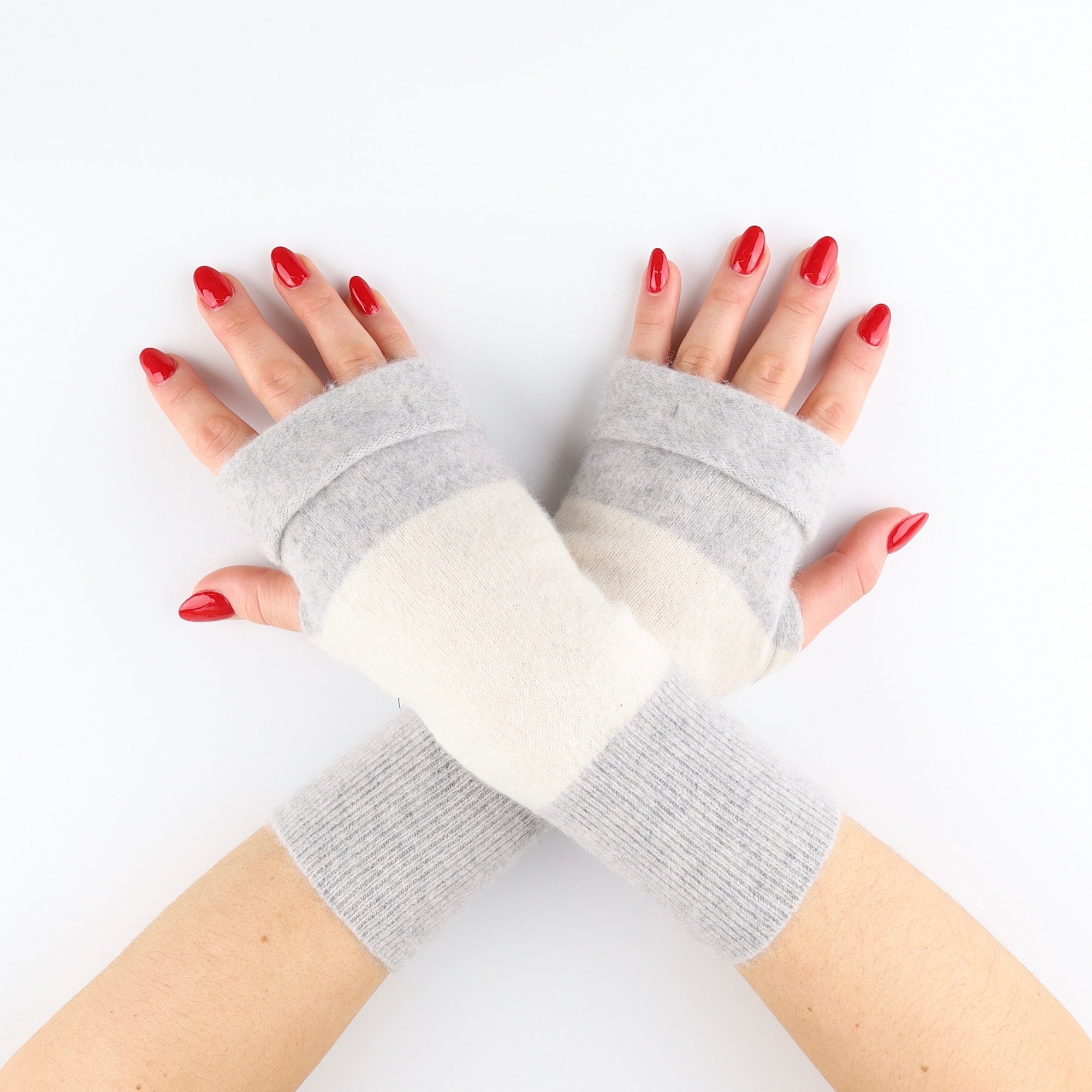 Mist Grey and Cream Block Colour Fingerless Gloves