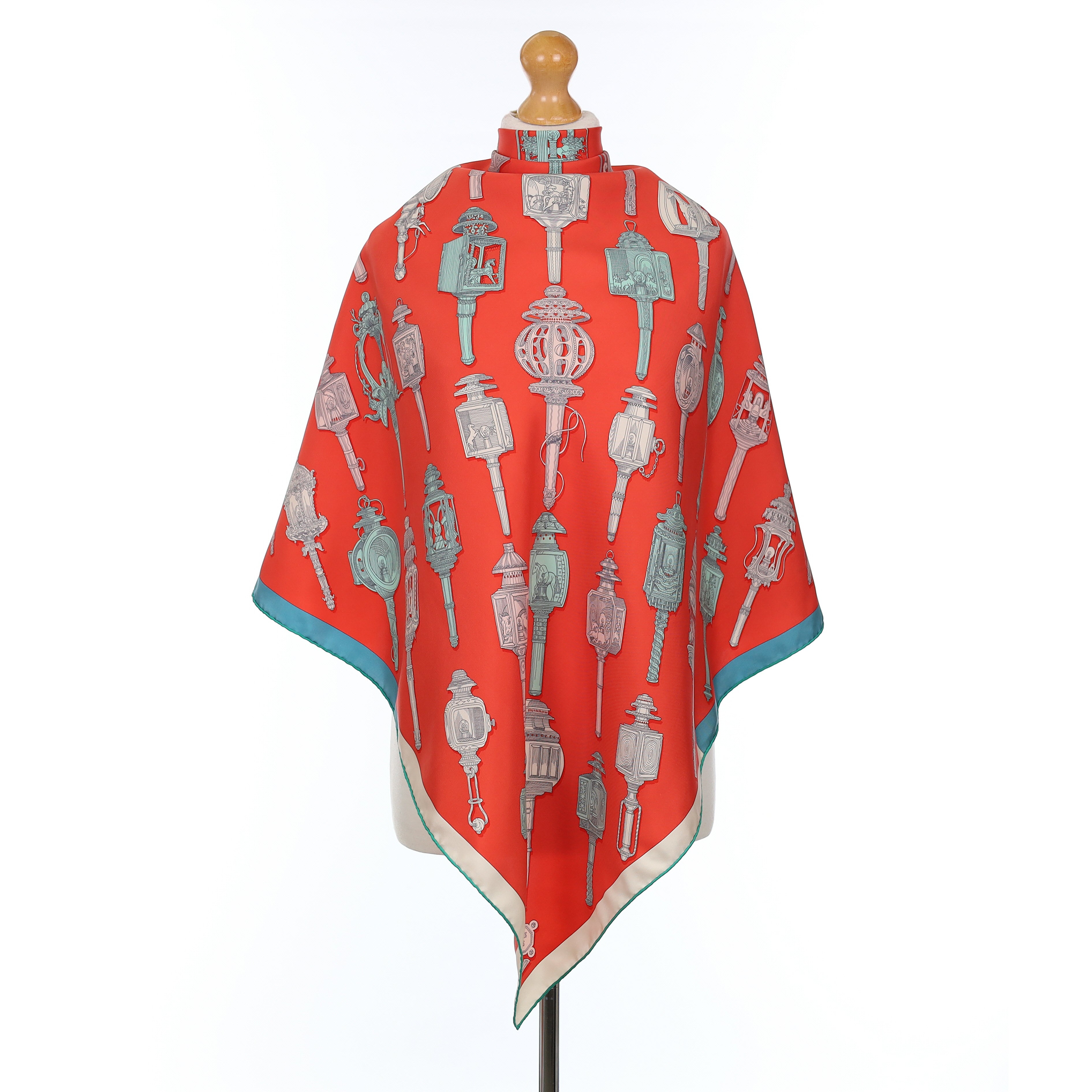 Hermès Merveilleuses Lanternes Silk Scarf