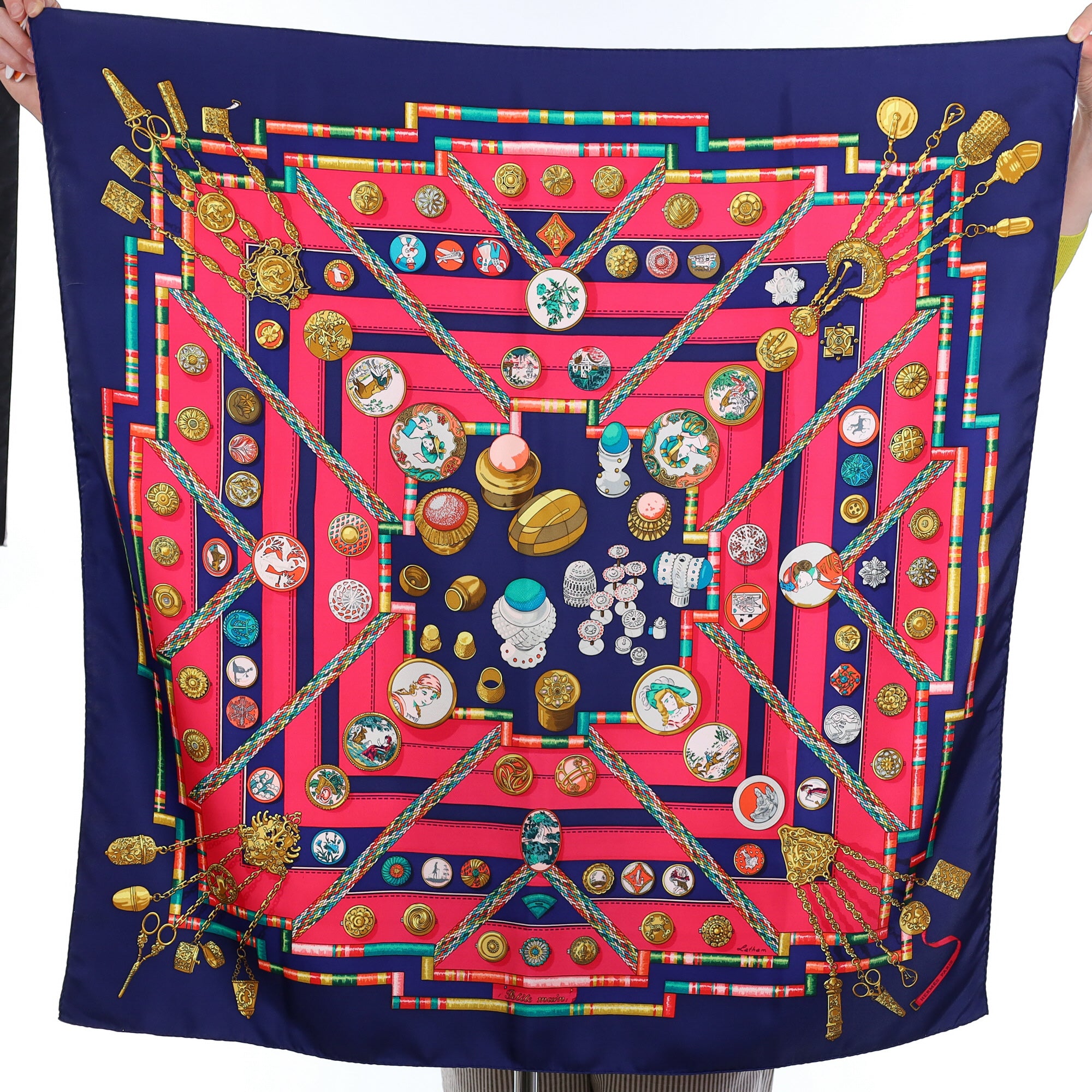 Hermès Petite Main Silk Scarf