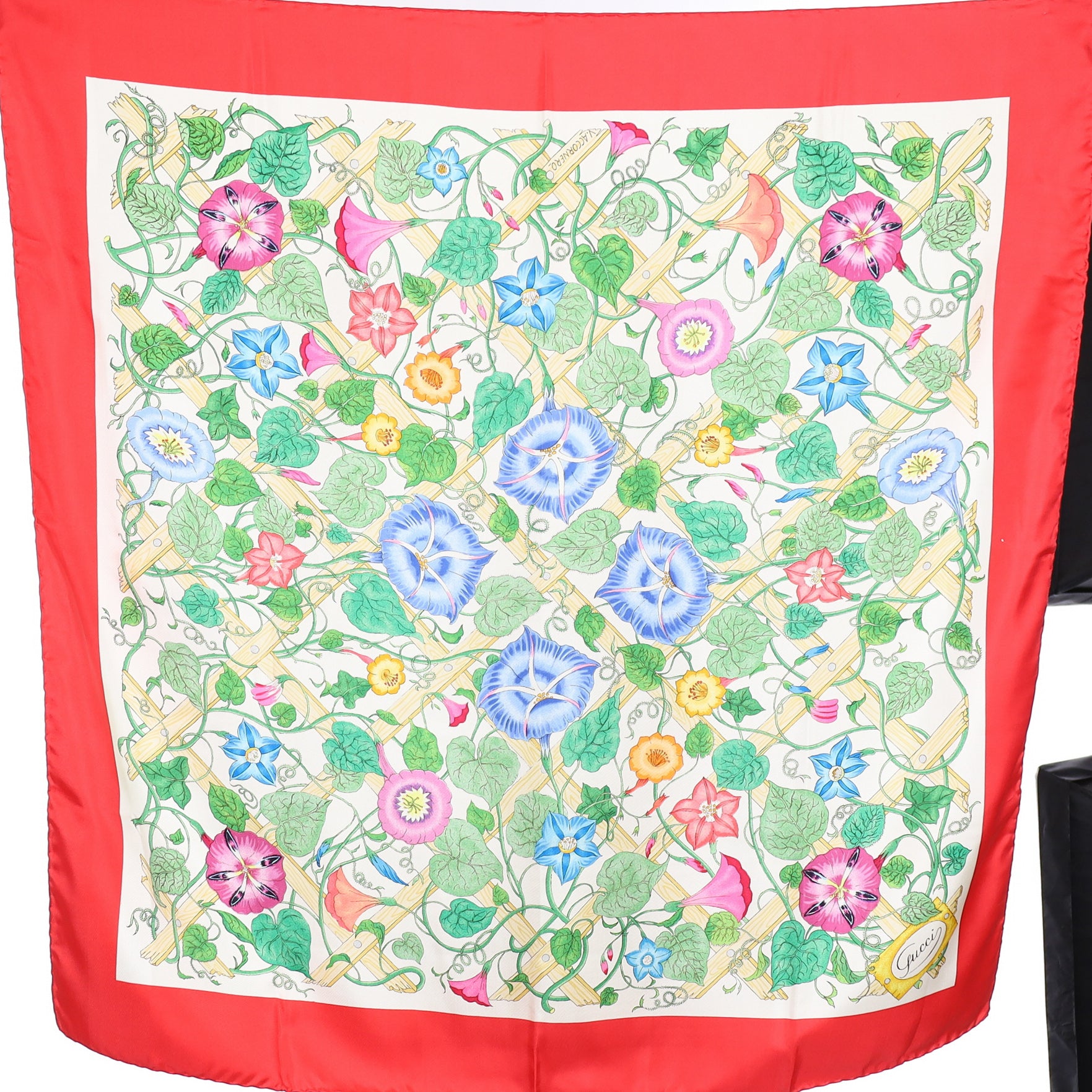 Brand New Gucci Floral Silk Scarf
