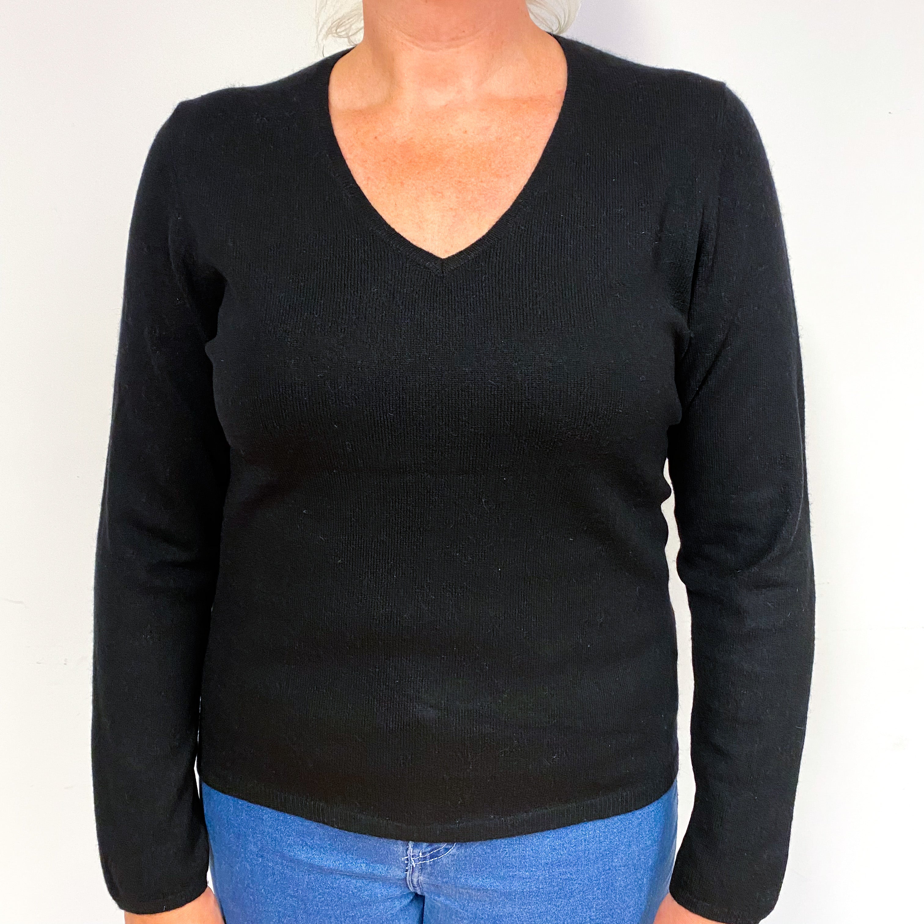 Black Cashmere V-Neck Jumper Large