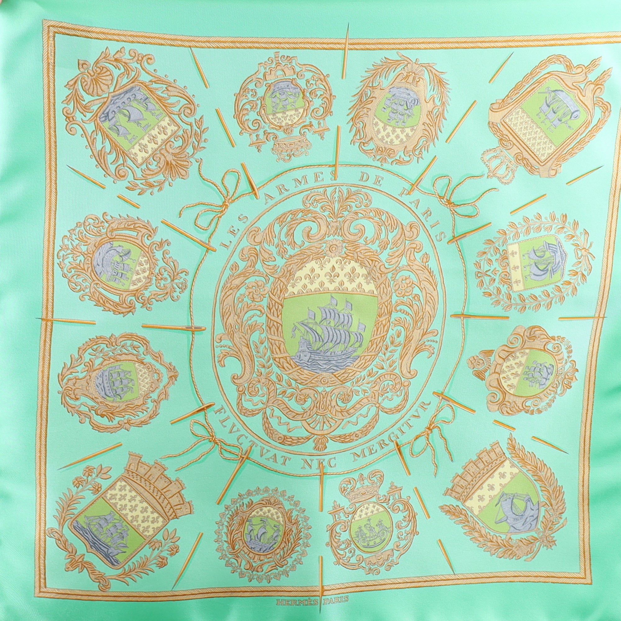 Brand New Boxed Hermès 45 Les Armes de Paris Silk Scarf