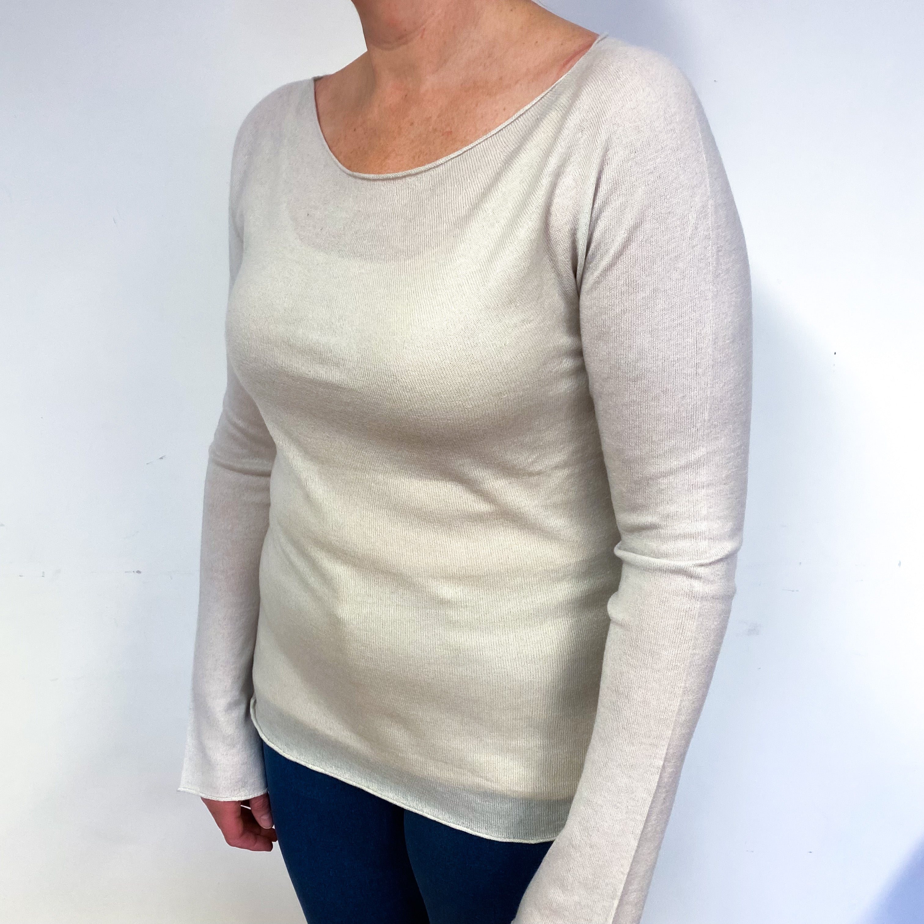 Oatmeal Cream Fine Knit Cashmere Crew Neck Jumper Large