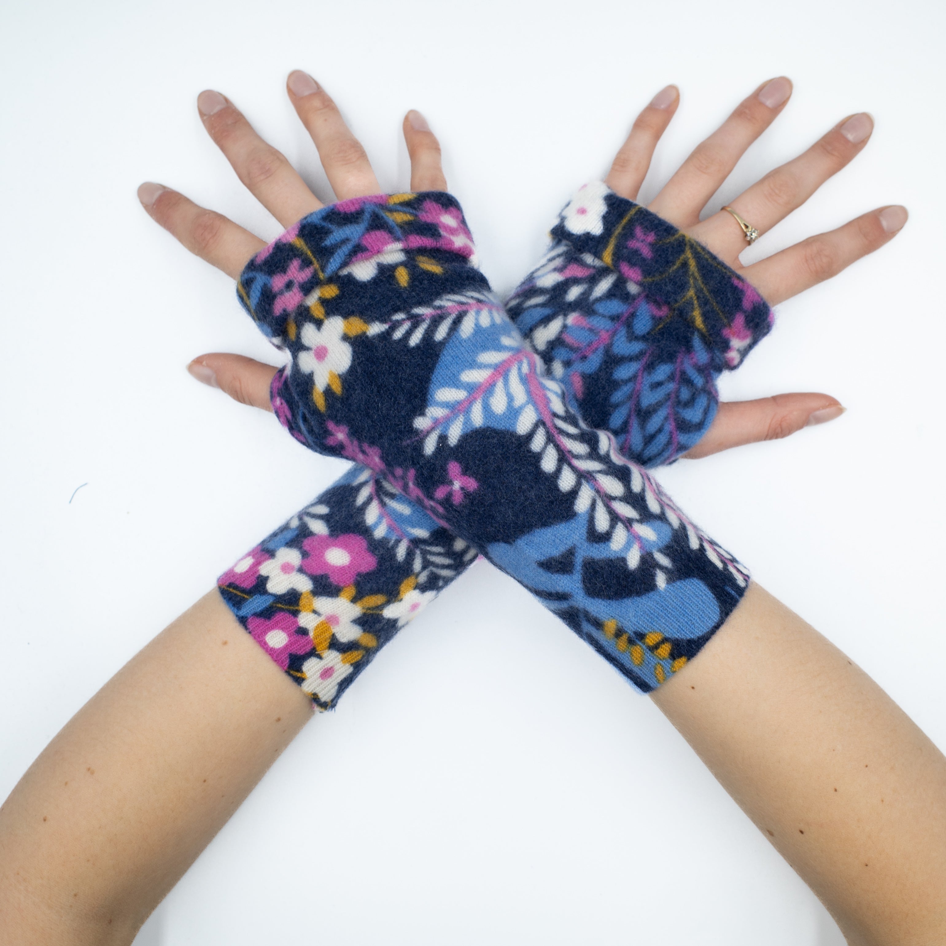 Blue Floral Fingerless Gloves