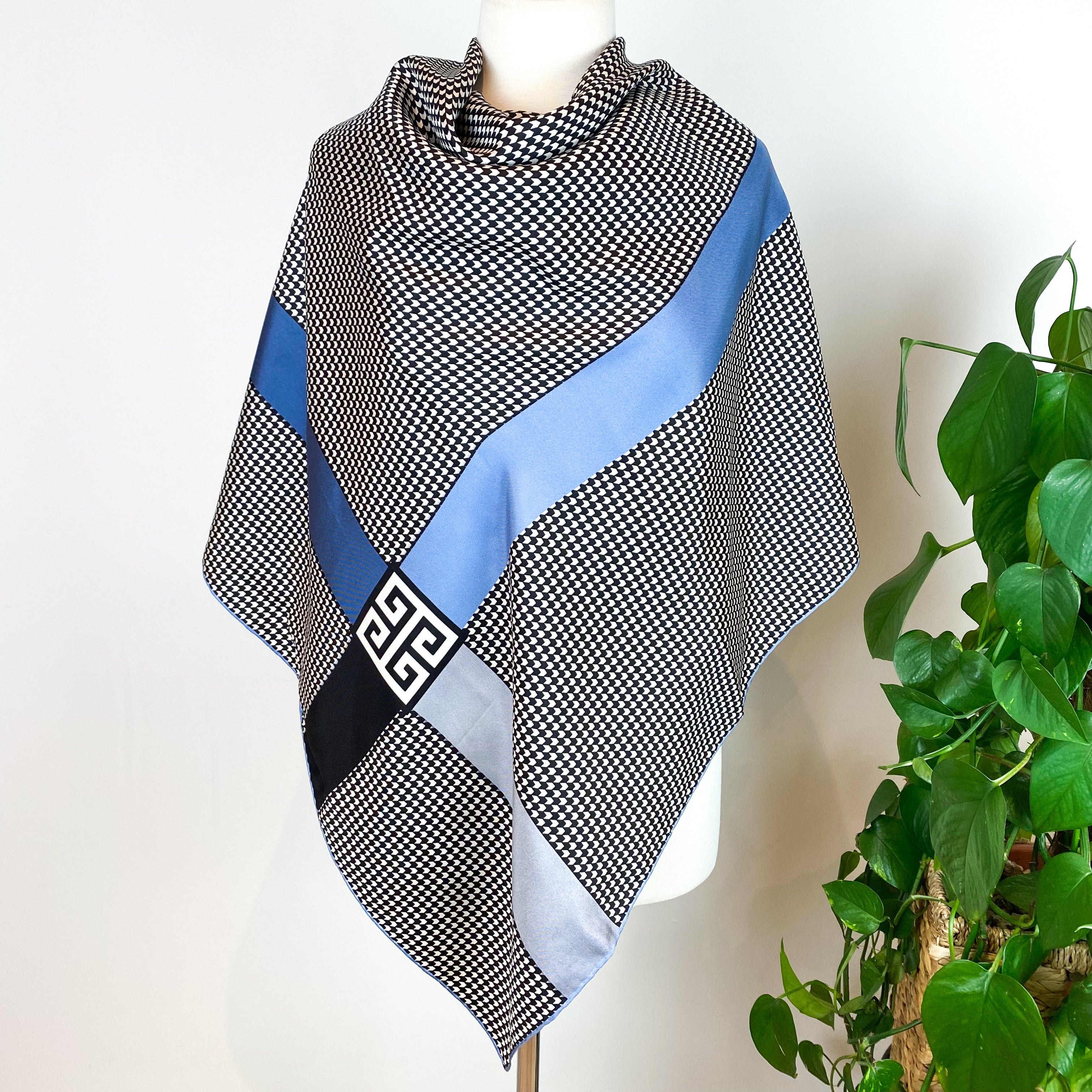 Striking Black Dog Tooth Check Silk Scarf