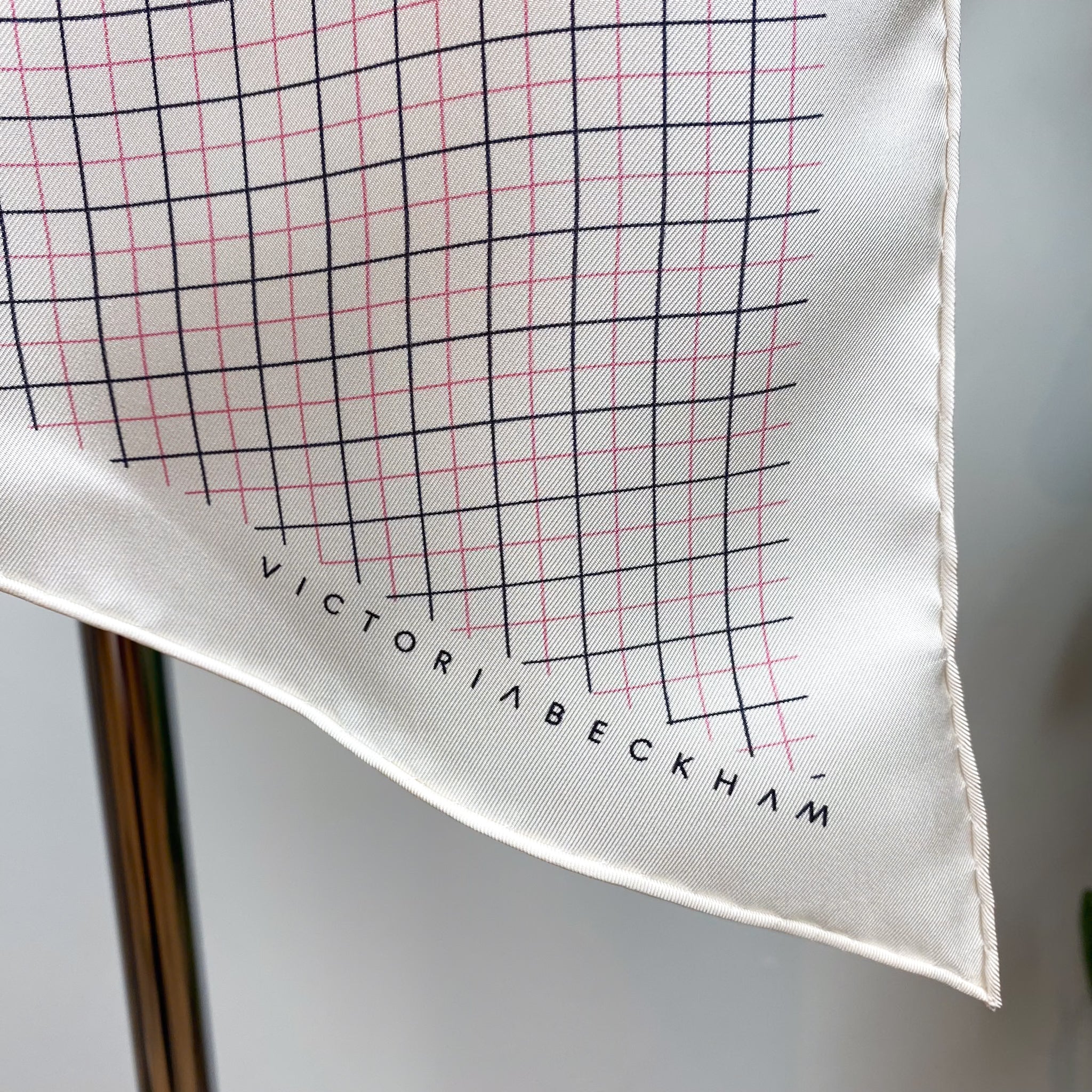 Victoria Beckham Large Pussy Bow Designer Silk Scarf
