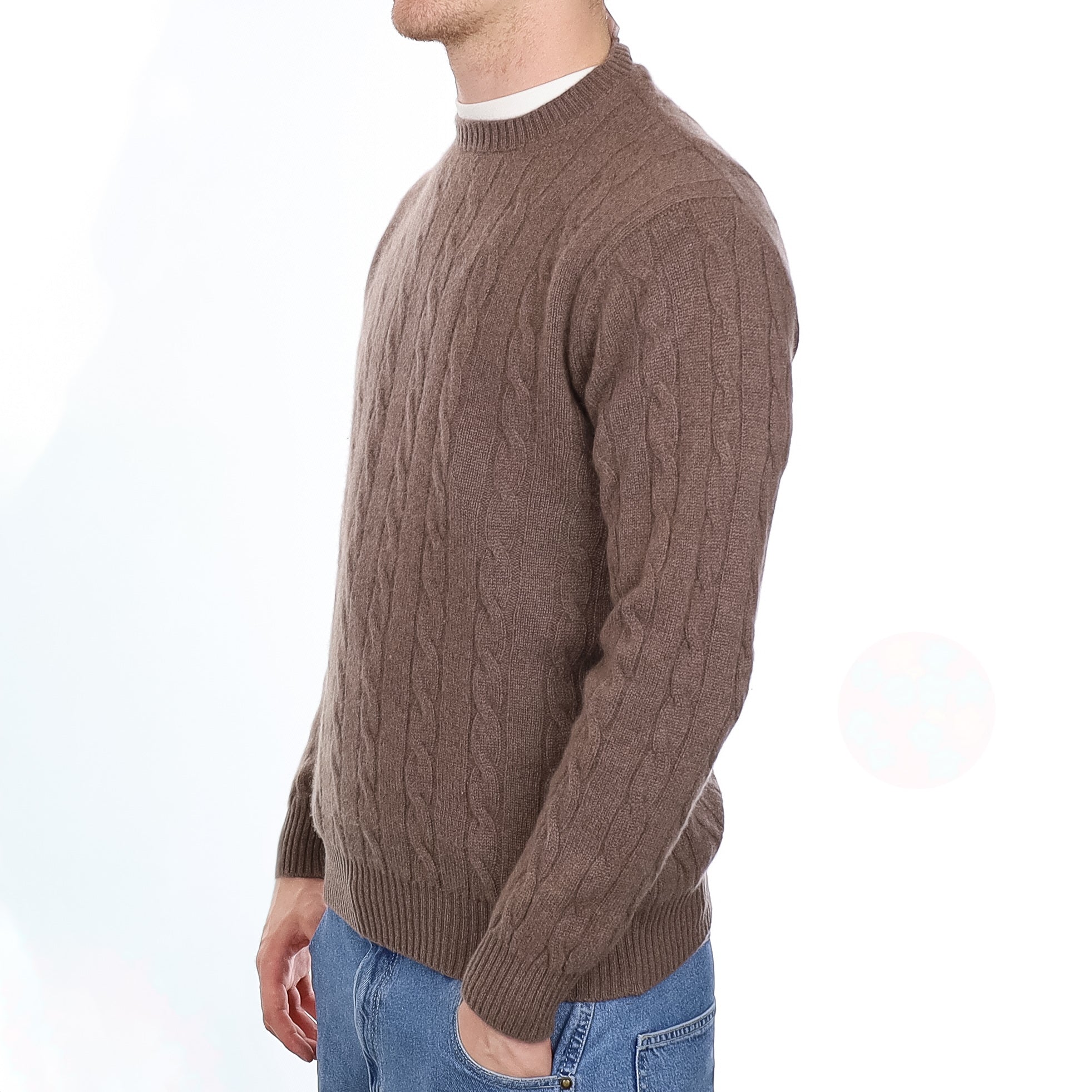 Men’s Scottish William & Son Mocha Cable Cashmere Crew Neck Jumper Large