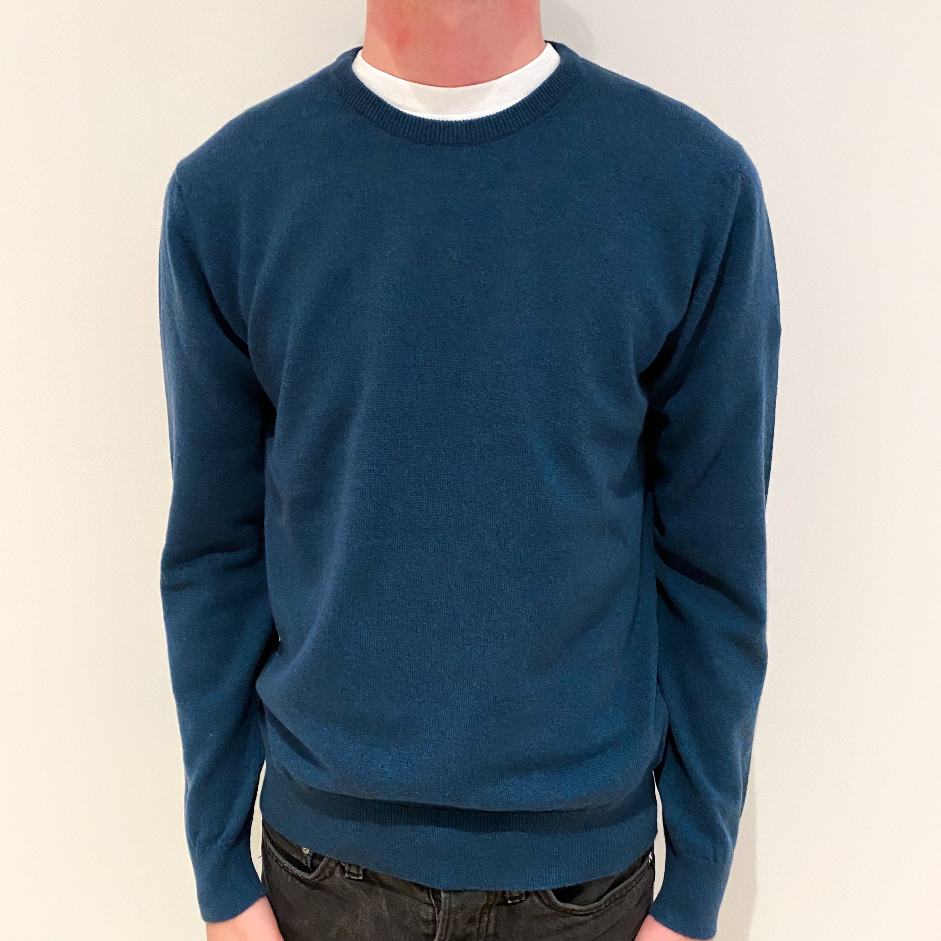 Men's Brand New Scottish Petrol Blue Cashmere Crew Neck Jumper Extra Small