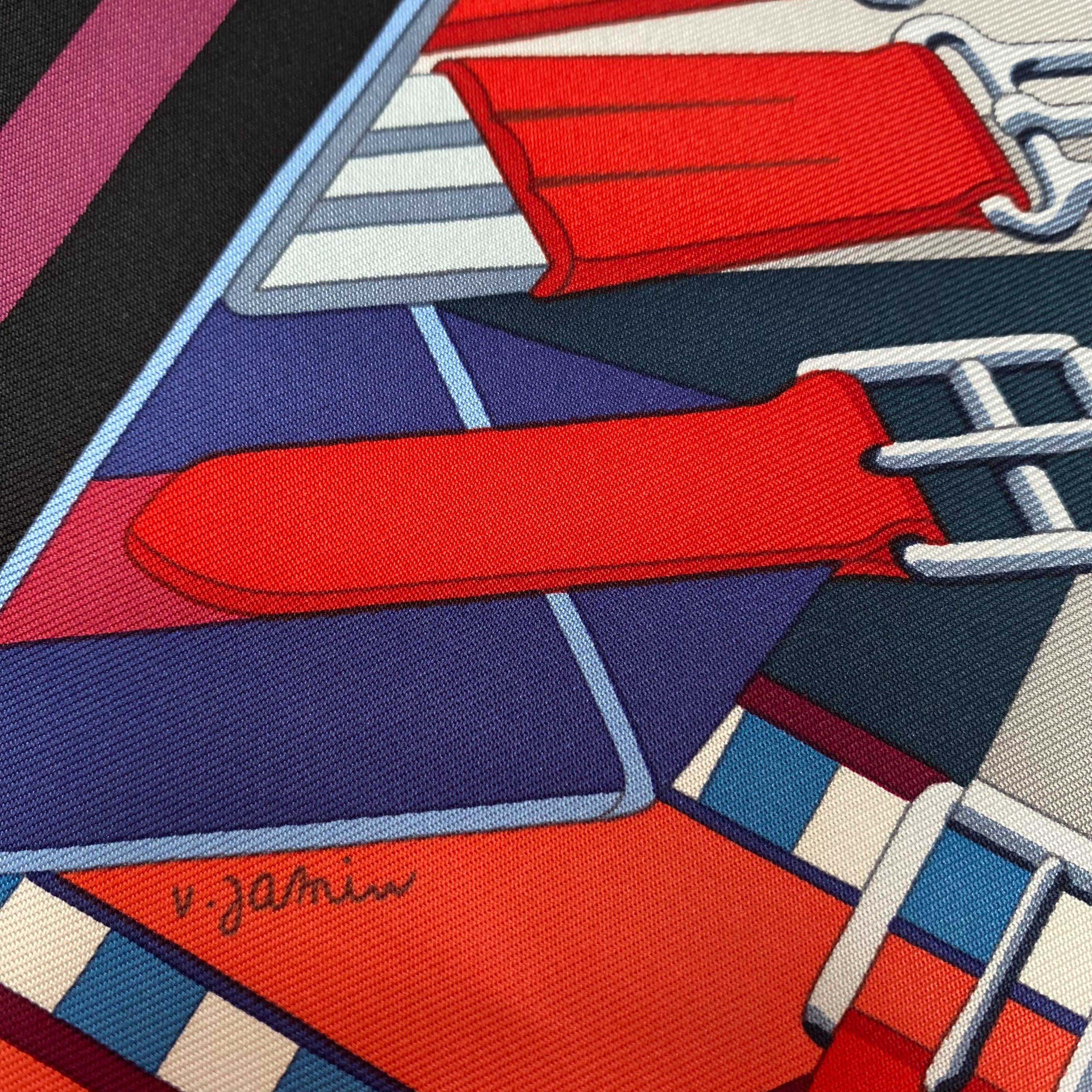 Immaculate Boxed Hermes Sangles en Zigzag Designer Silk Scarf