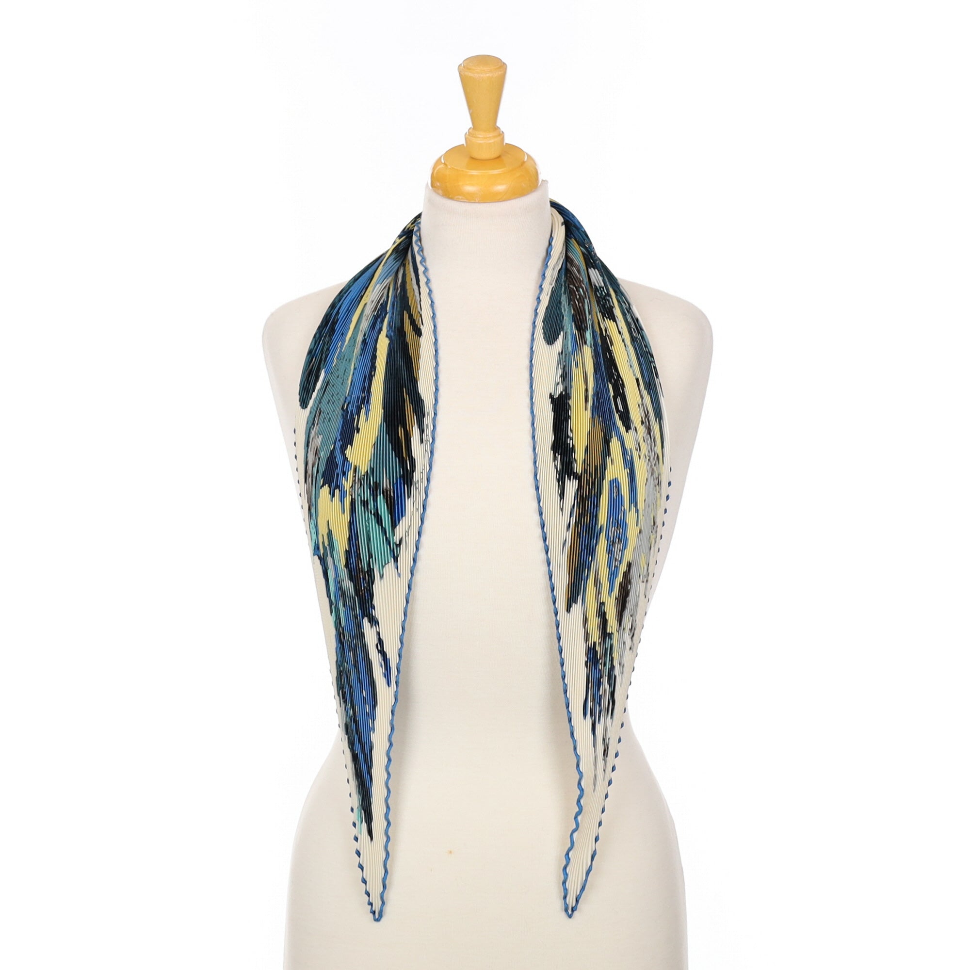 Hermès Boxed Pierre Lot l’Âme Voyageuse Plissè Silk Scarf