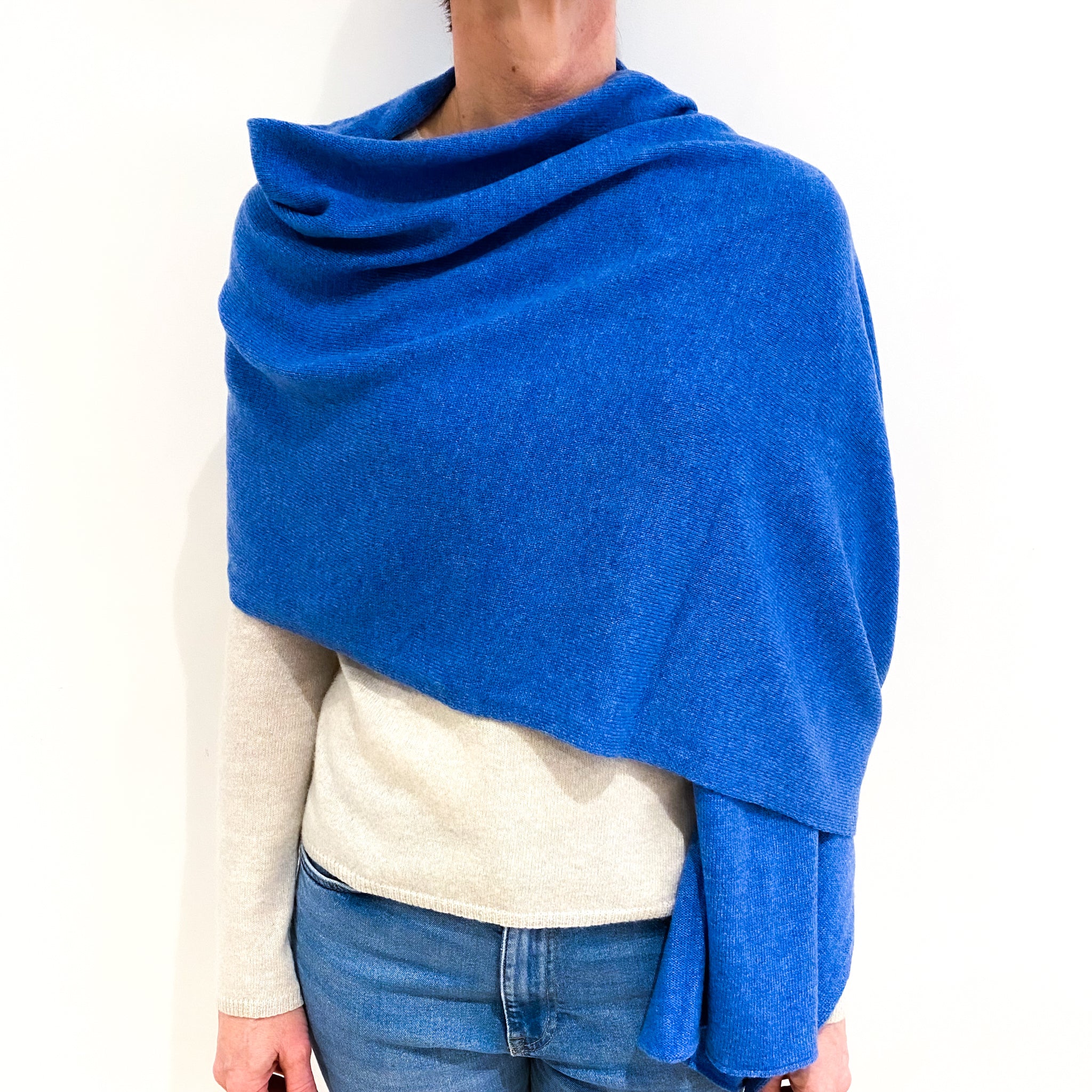 Brand New Scottish Sky Blue Wrap