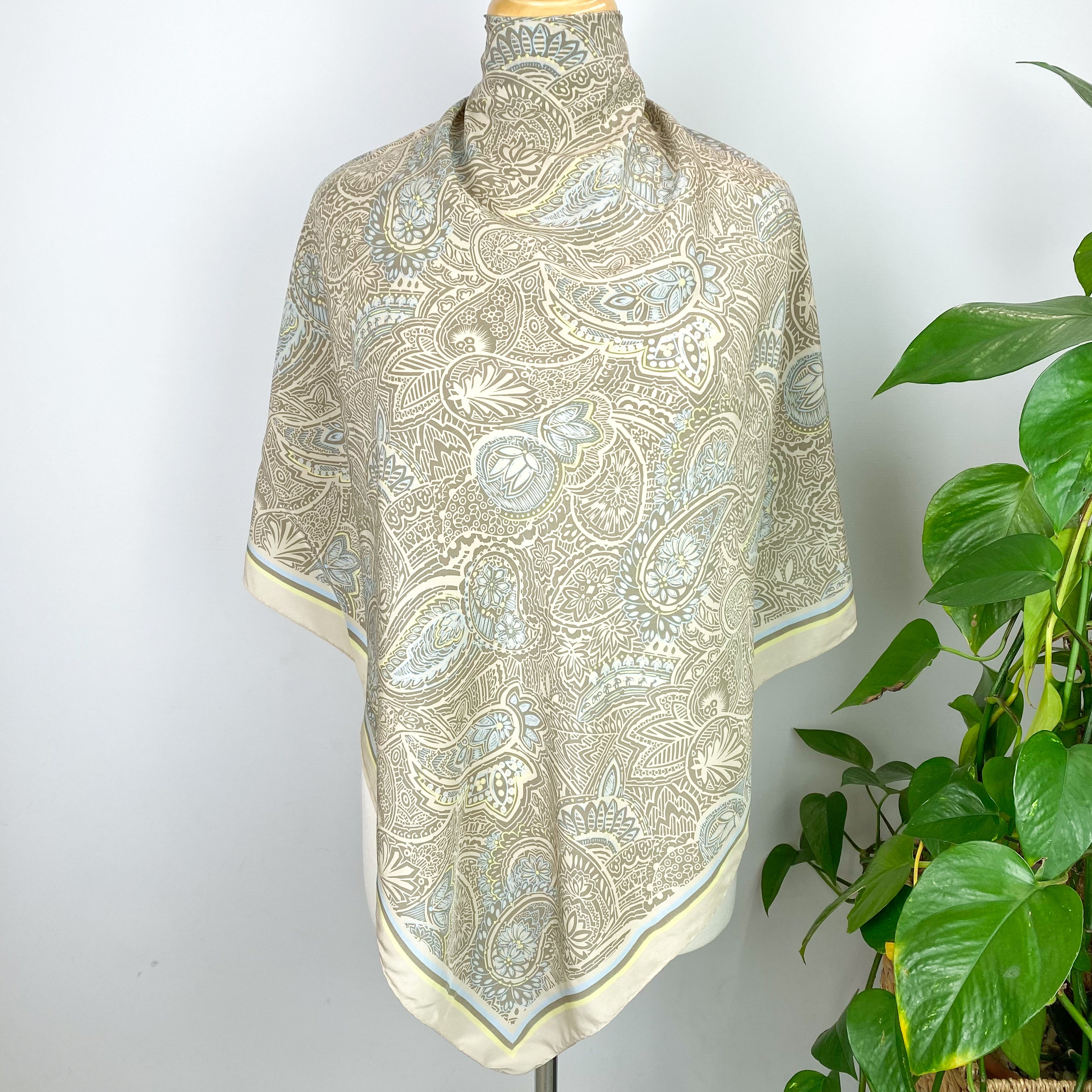 1970s Jaeger Vintage Silk Scarf