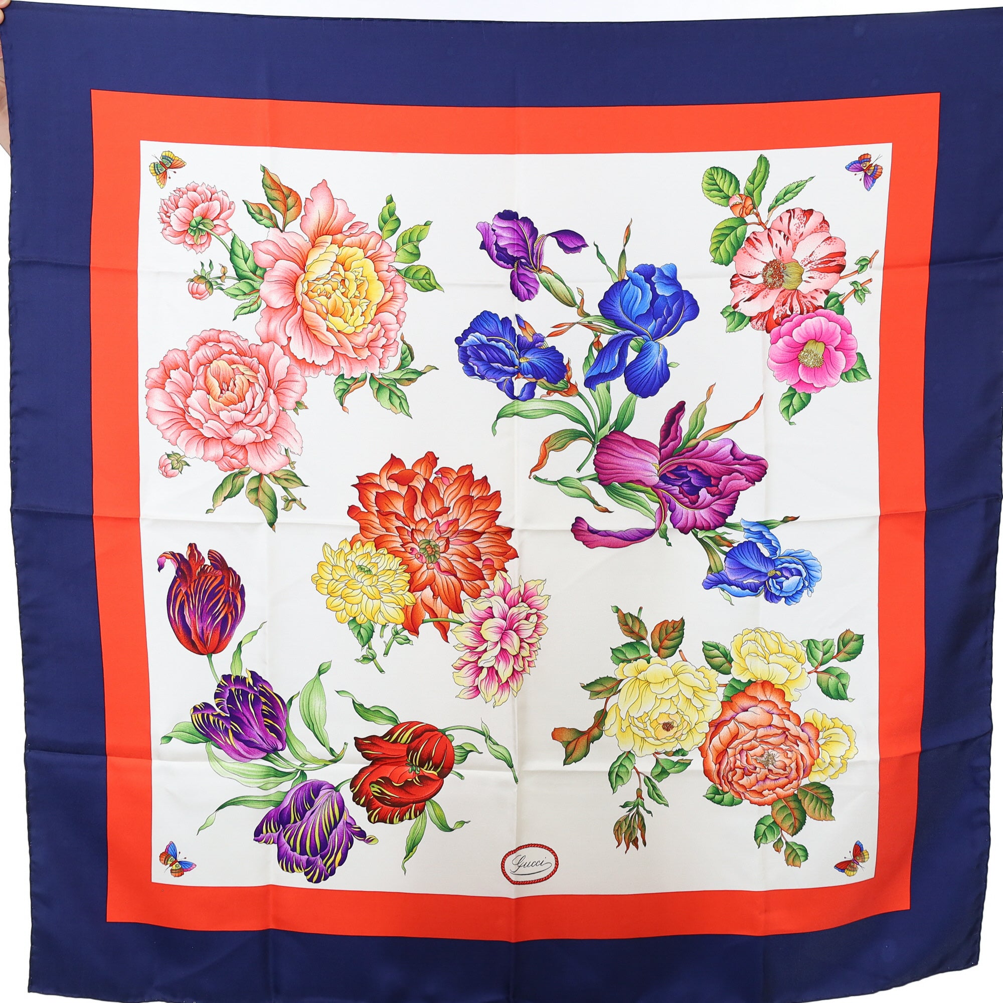 Brand New Gucci Floral Vintage Silk Scarf