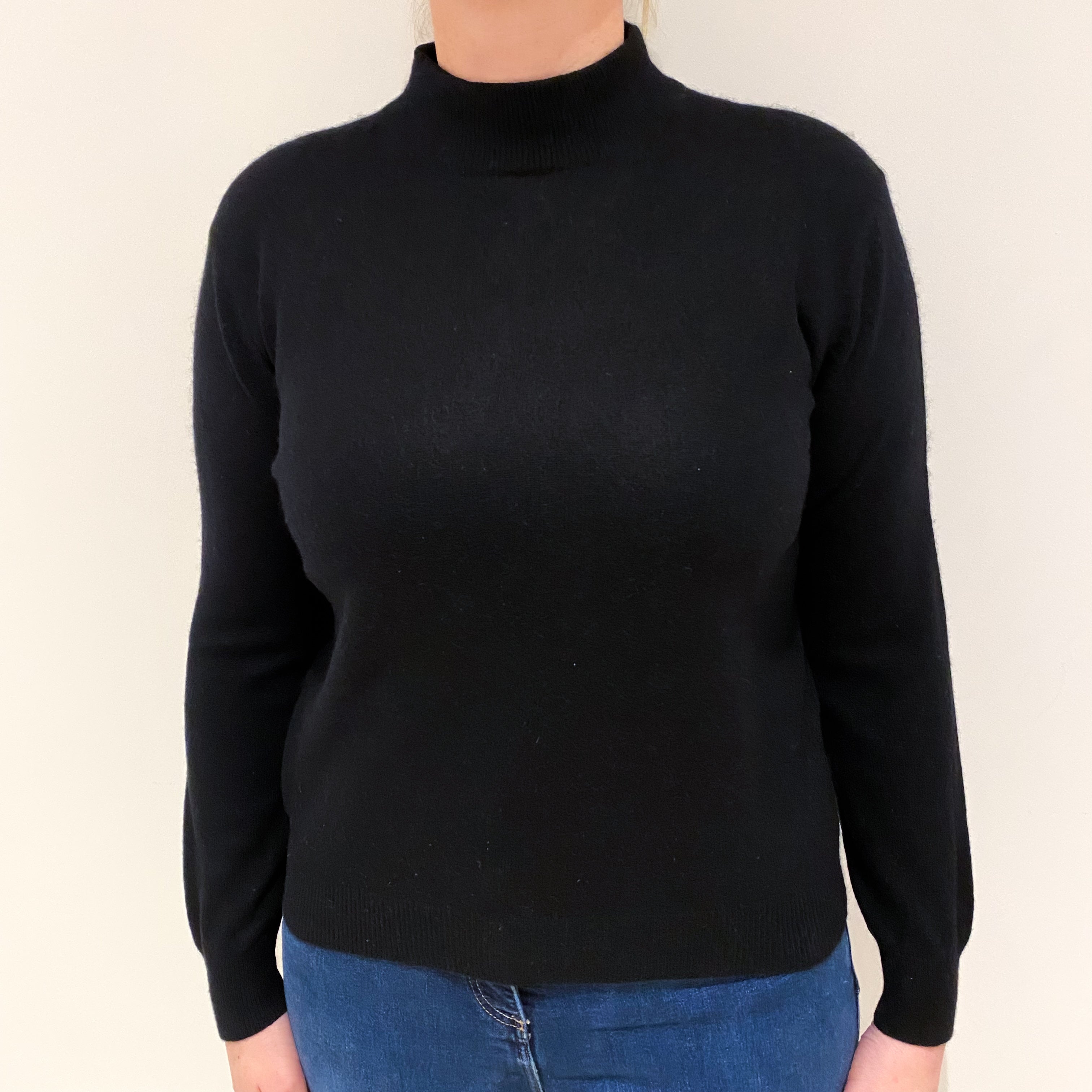 Black Cashmere Turtle Neck Jumper Large
