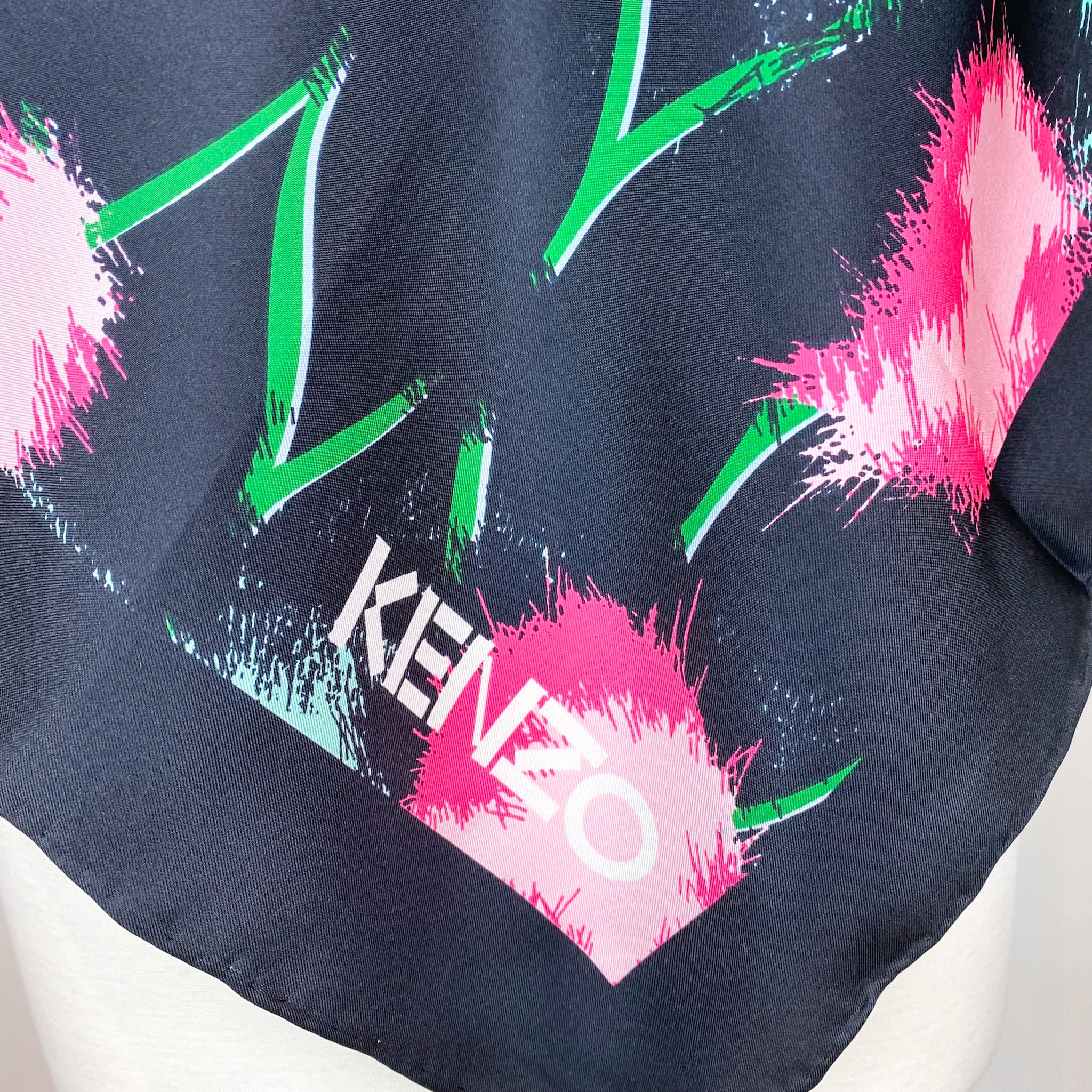 Immaculate Floral Kenzo Designer Silk Scarf