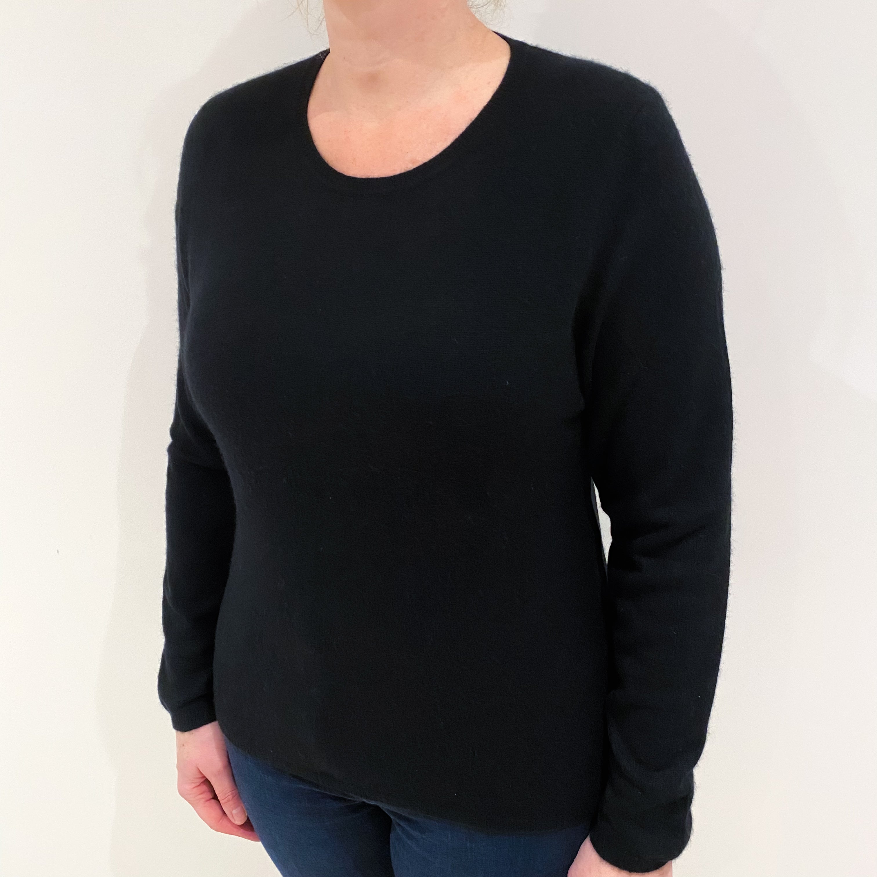Black Cashmere Crew Neck Jumper Large