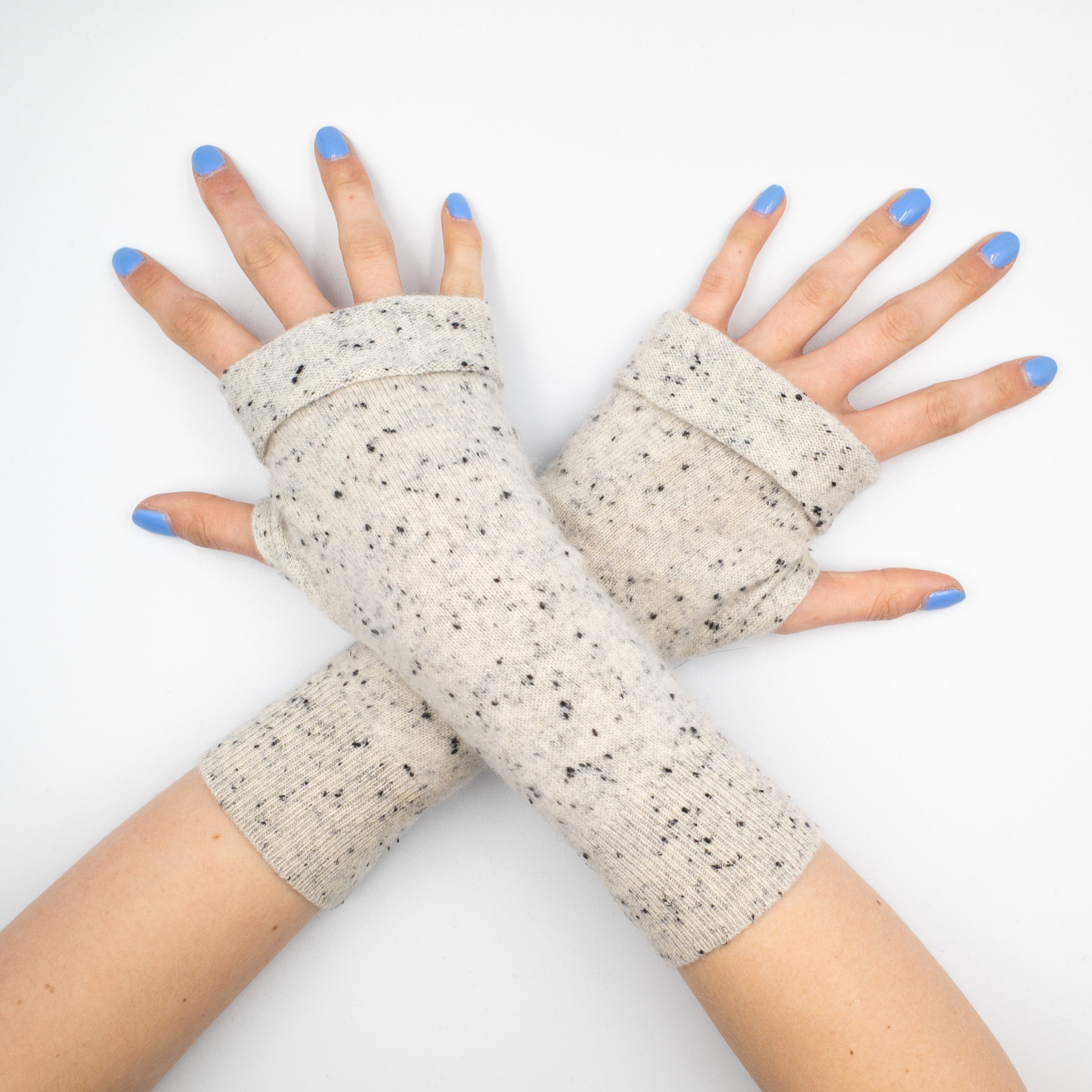 Smoke Grey Flecked Fingerless Gloves