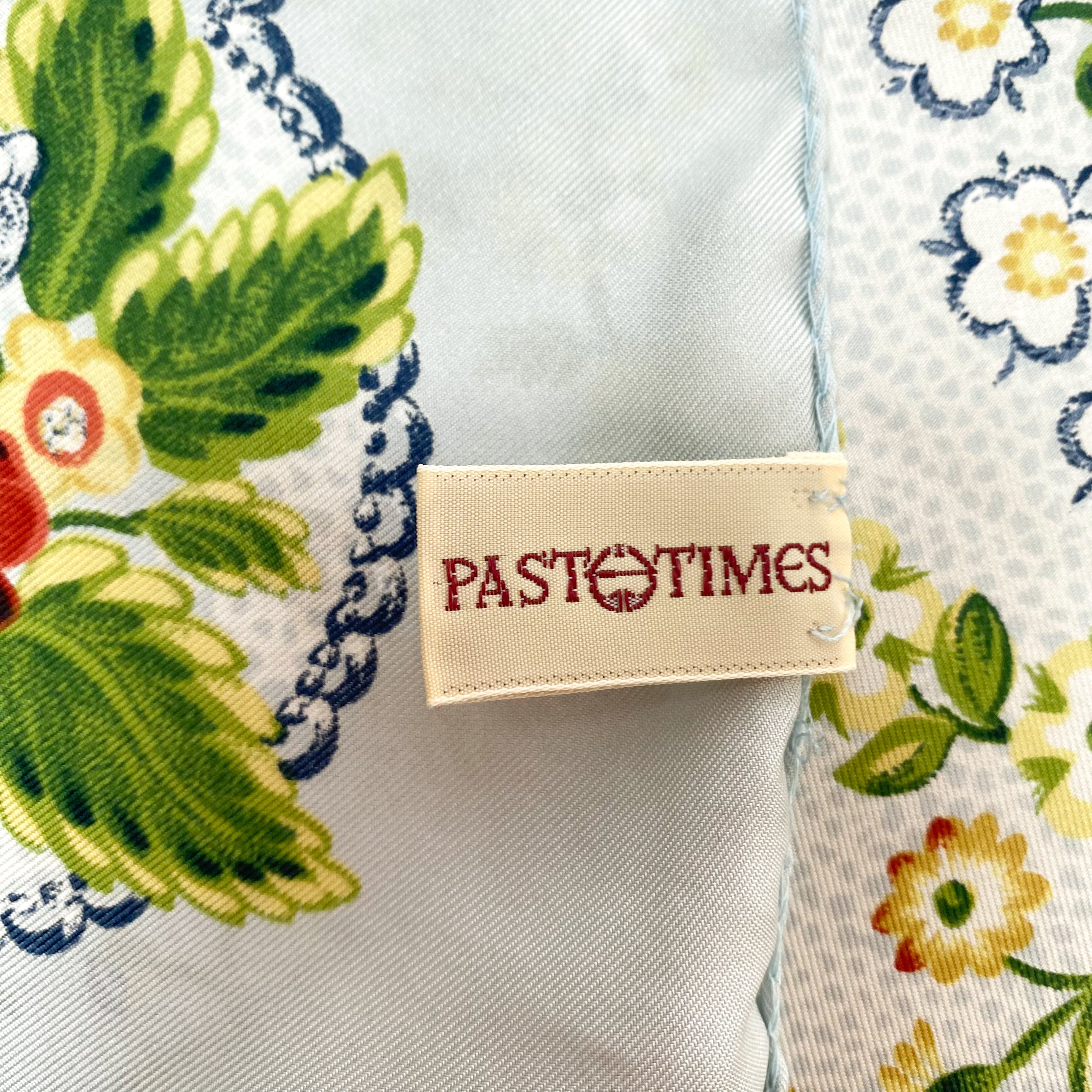Immaculate Past Times Floral Vintage Silk Scarf