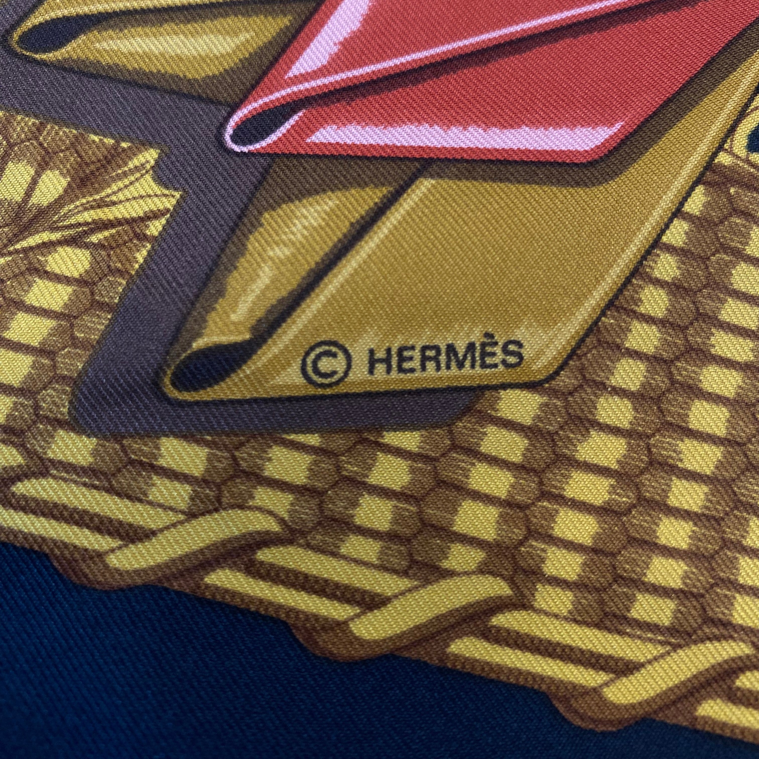 Hermès Voitures Paniers Silk Scarf