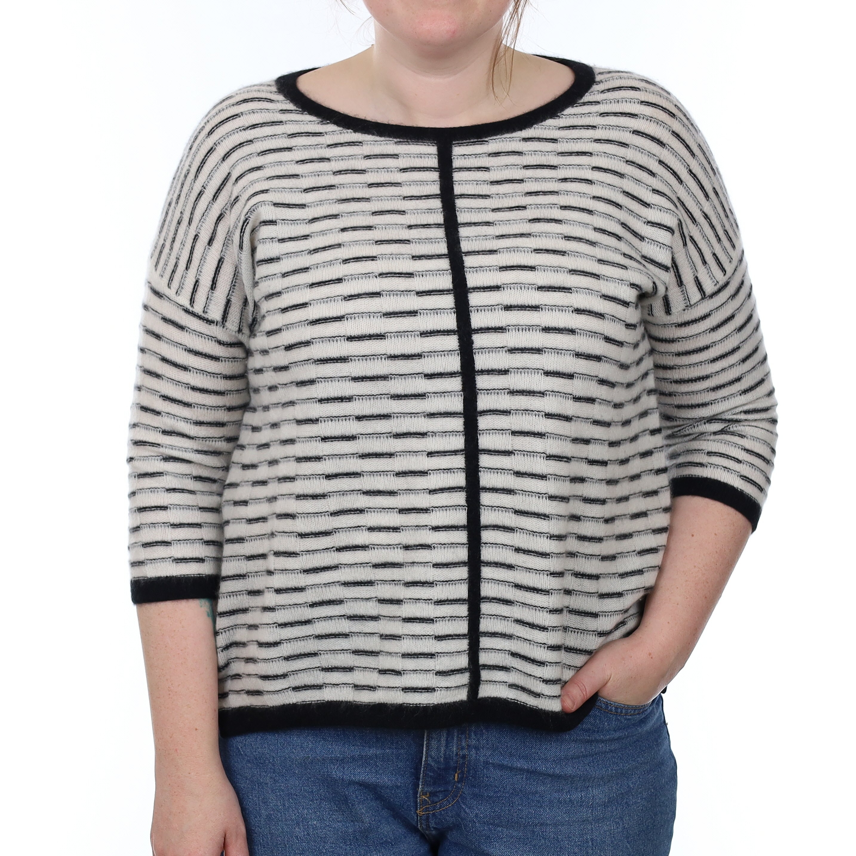 Black and Ivory Patterned Cashmere Crew Neck Jumper Large